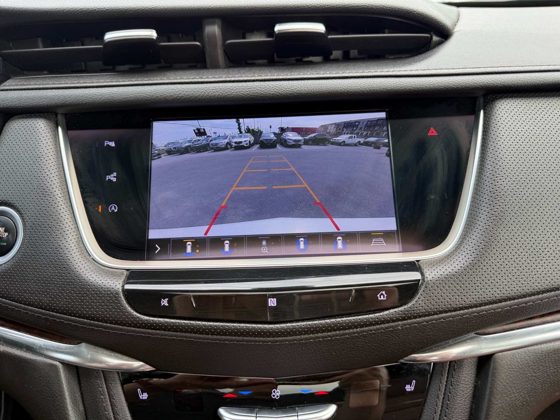 /carage/2020-Cadillac-XT5-9704250480701282.jpg