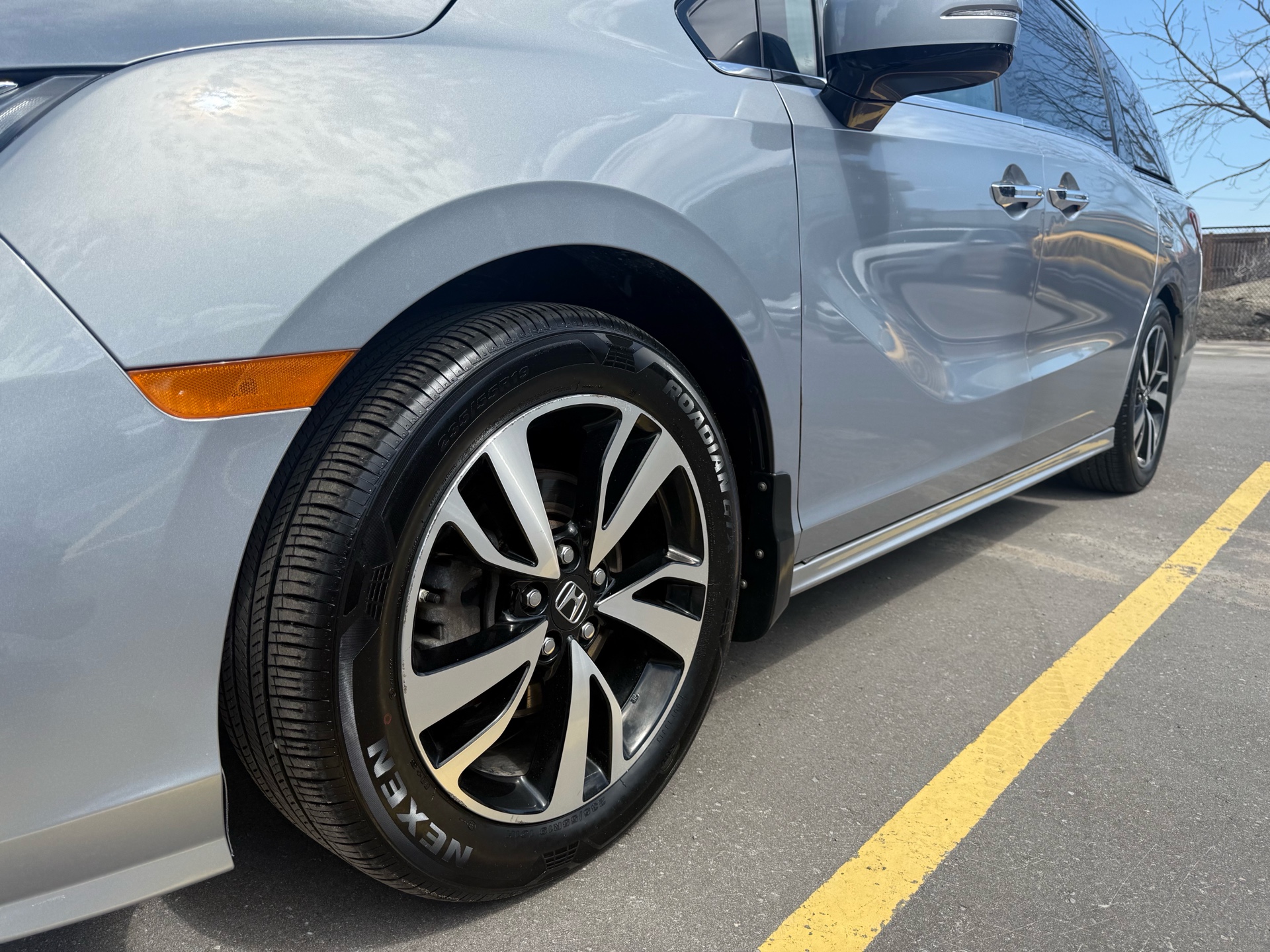 /carage/2020-Honda-Odyssey-0192374261706294.jpg