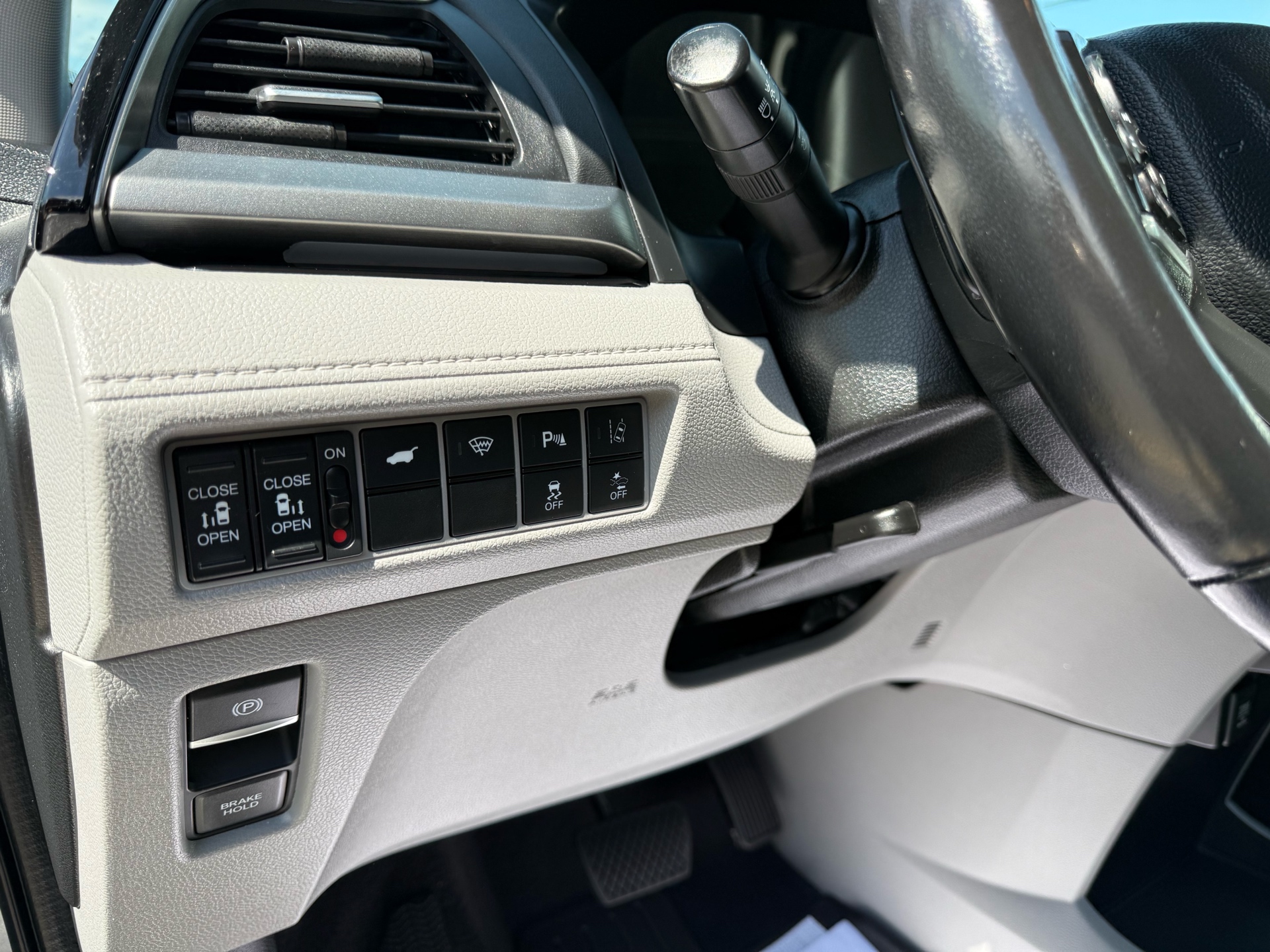 /carage/2020-Honda-Odyssey-7073105529717052.jpg