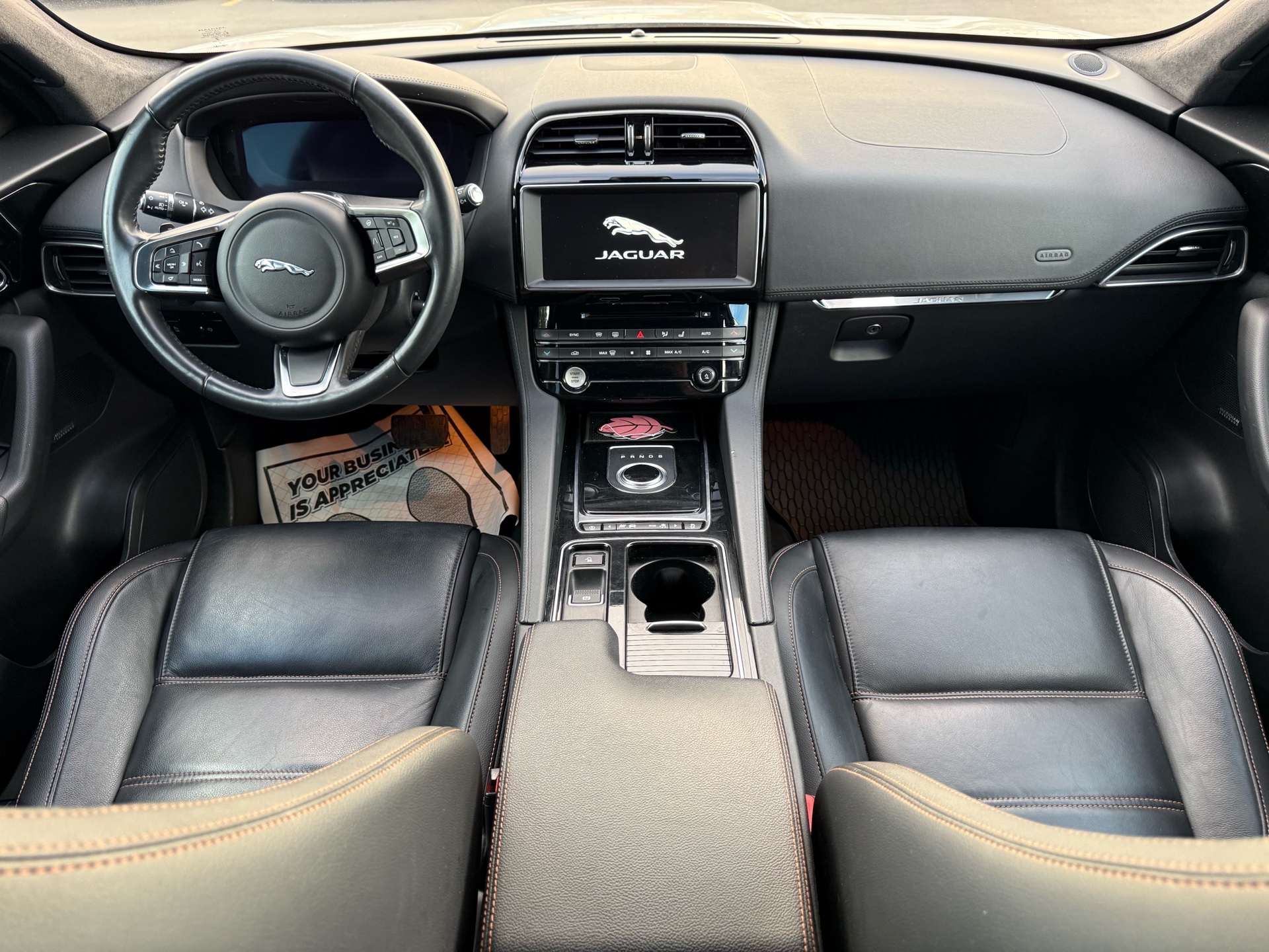 /carage/2020-Jaguar-F-PACE-4671512652615666.jpg