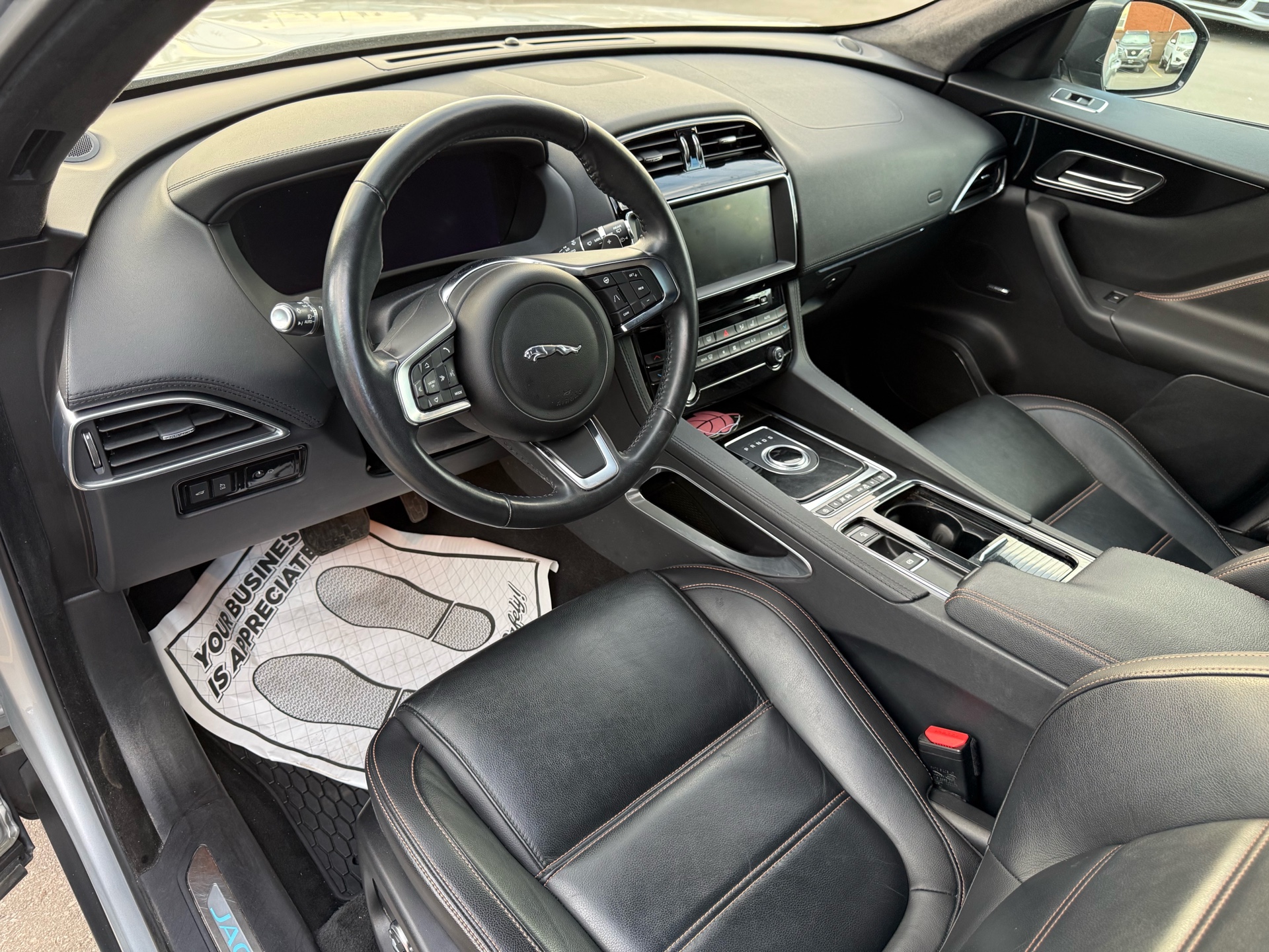 /carage/2020-Jaguar-F-PACE-6736466924048363.jpg