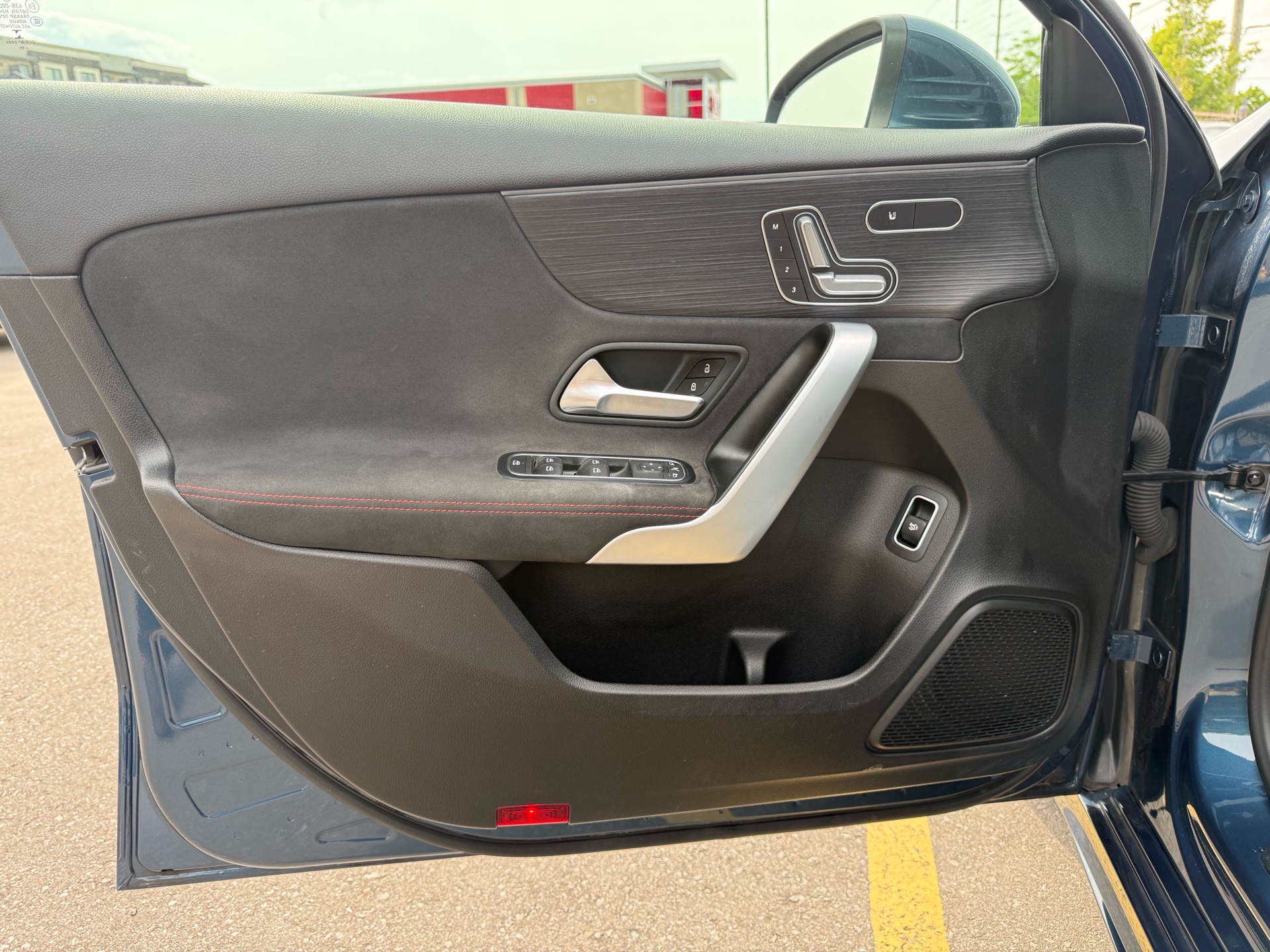 /carage/2020-Mercedes-Benz-A-Class-9309153594813155.jpg