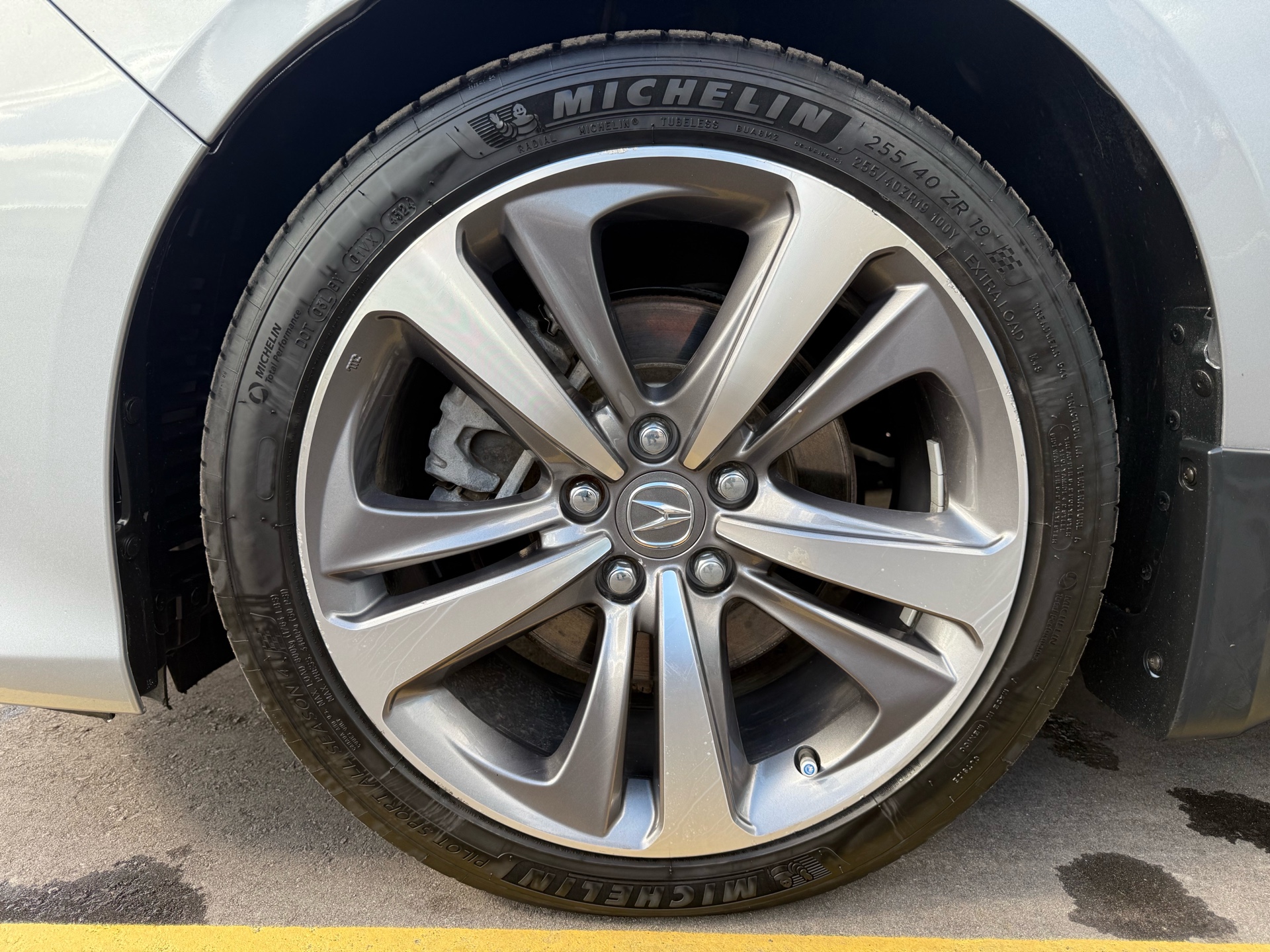 /carage/2021-Acura-TLX-8883543074140476.jpg