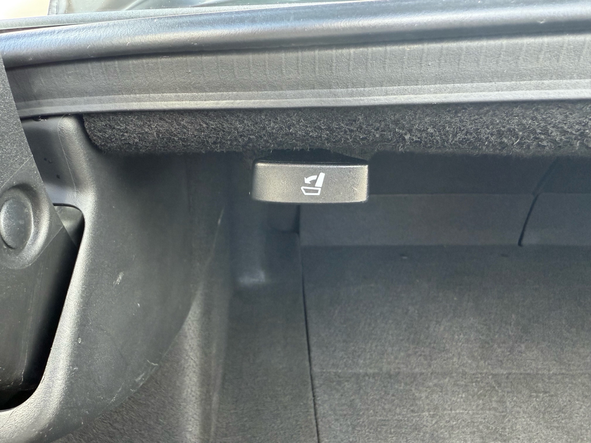 /carage/2021-Acura-TLX-8947402982708448.jpg