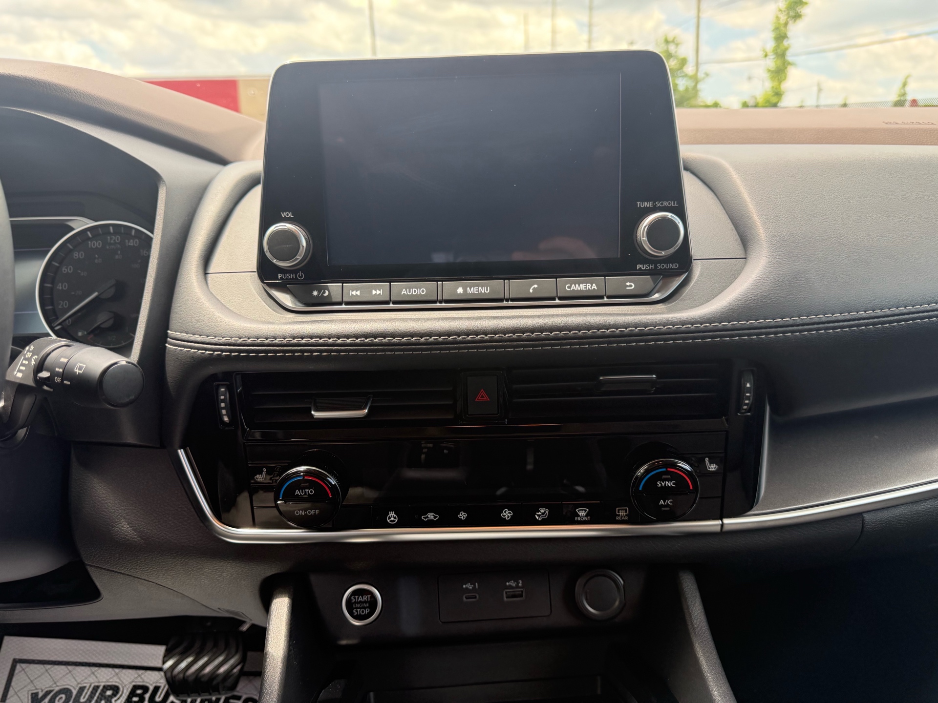 /carage/2021-Nissan-Rogue-8299058455808559.jpg