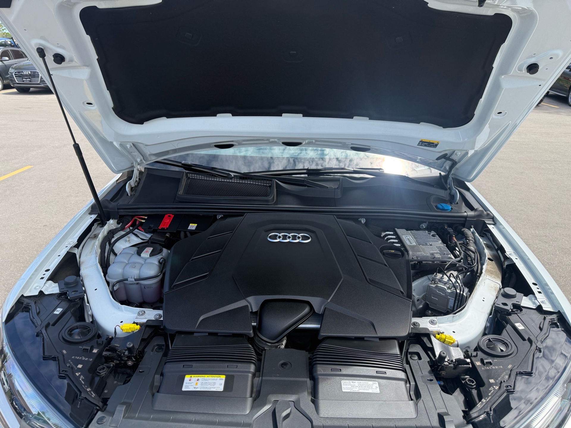 /carage/2022-Audi-Q7-49920152357959946.jpg