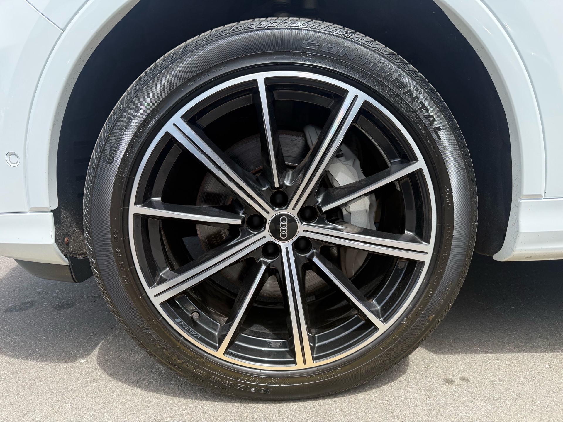 /carage/2022-Audi-Q7-6296969840312521.jpg