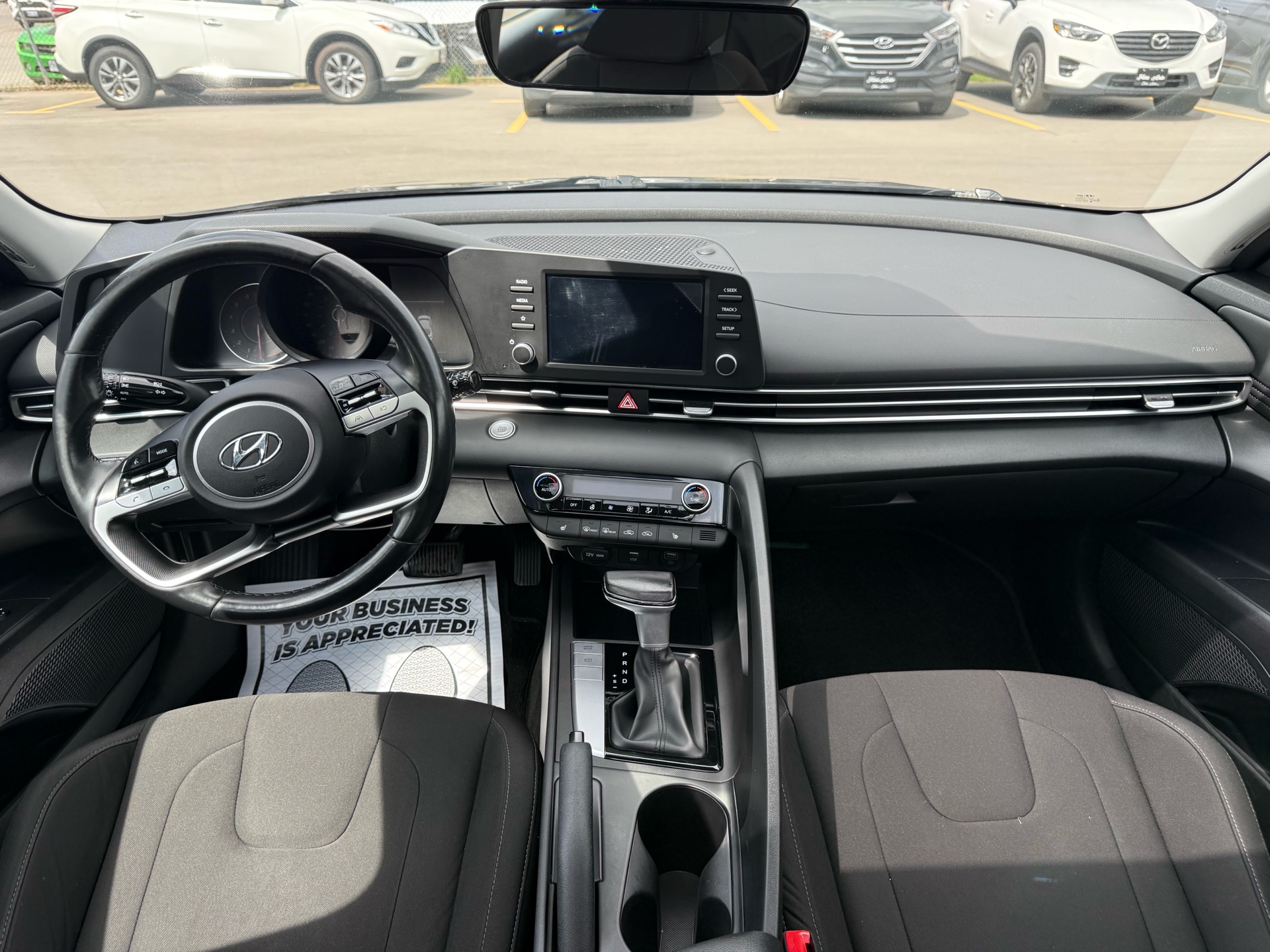 /carage/2022-Hyundai-Elantra-09825389872078683.jpg