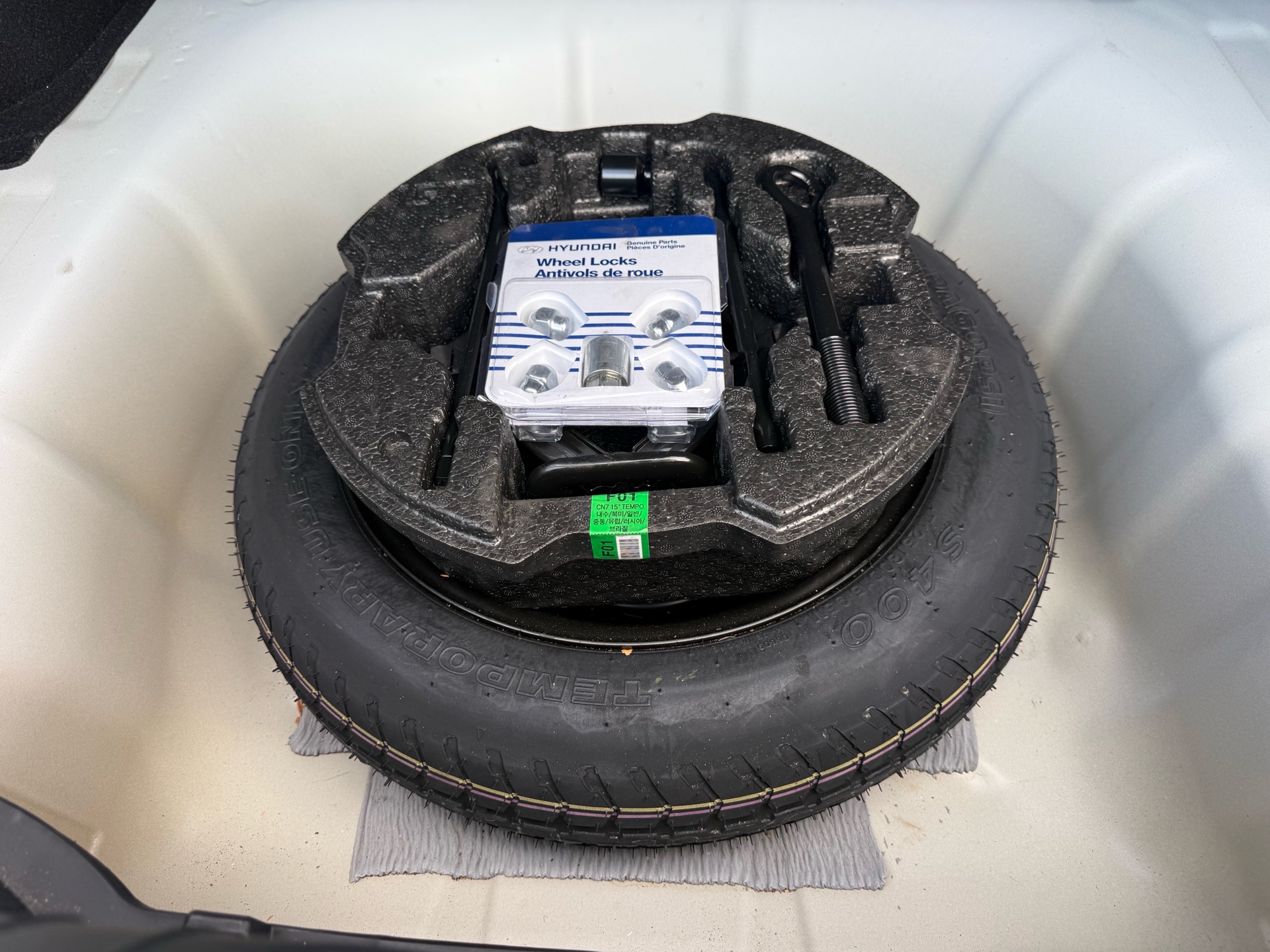 /carage/2023-Hyundai-Elantra-26320023725778396.jpg