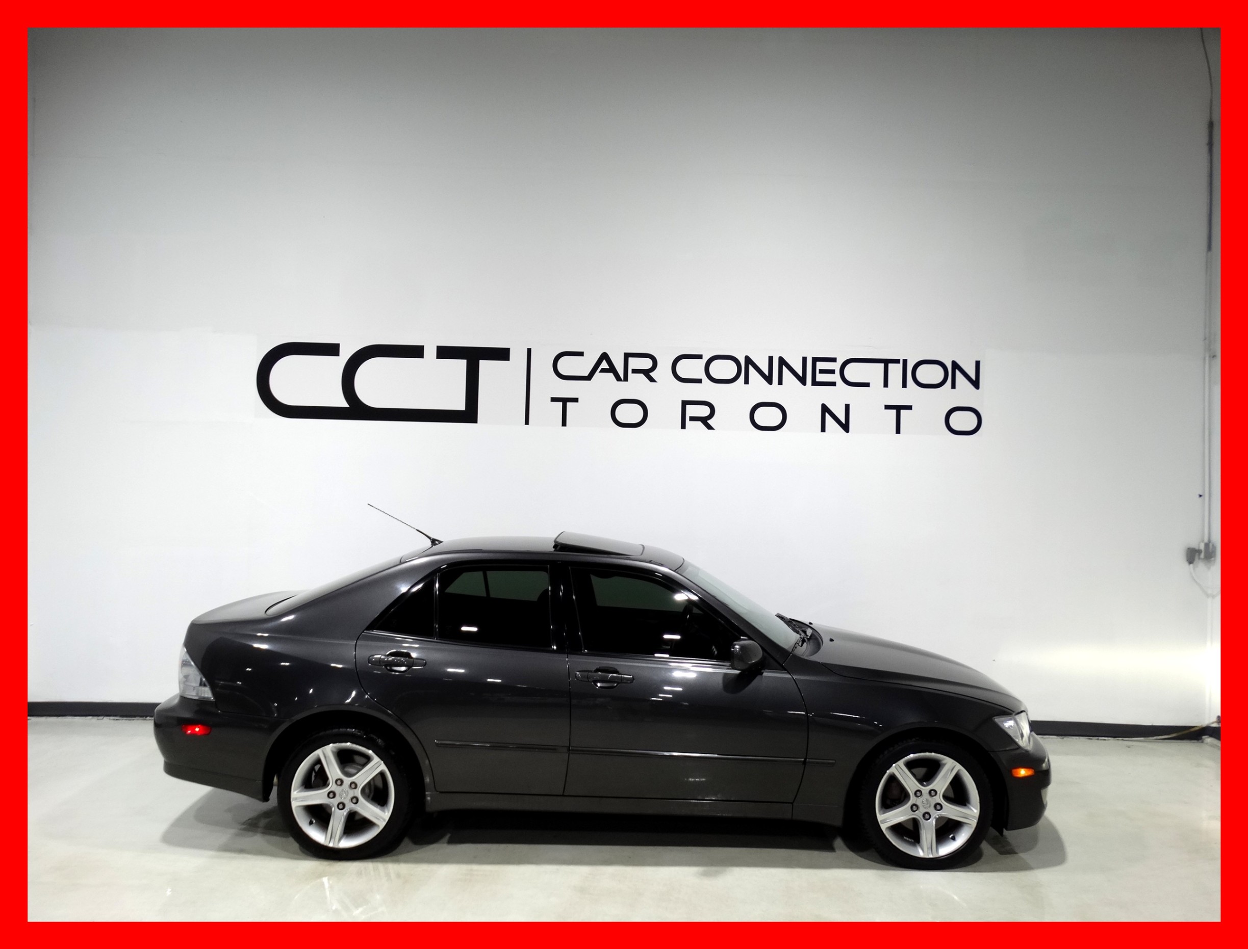 /carconnectiontoronto/2004-Lexus-IS300-8659206867101652.jpg