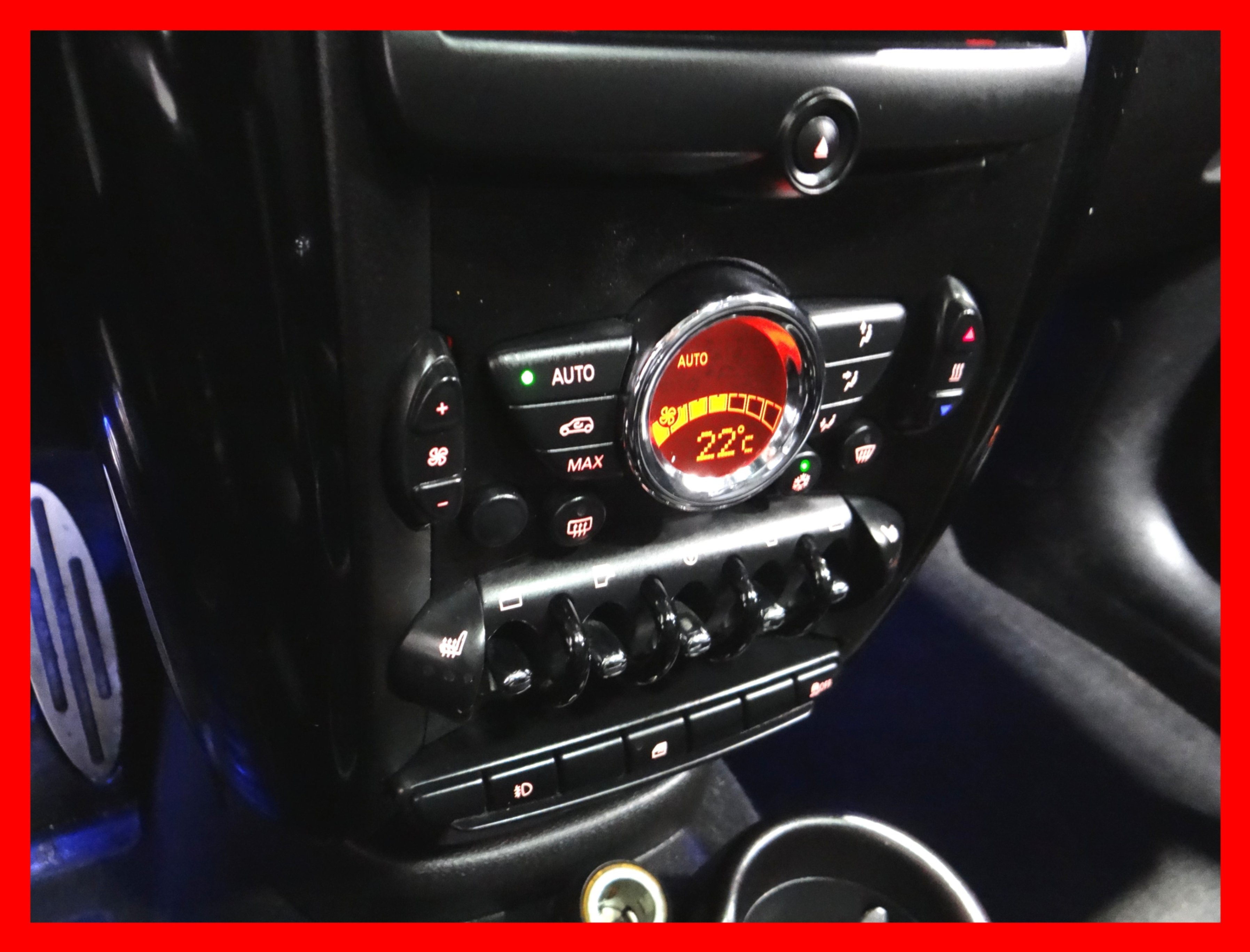 /carconnectiontoronto/2012-MINI-CooperCountryman-23932395766505365.jpg