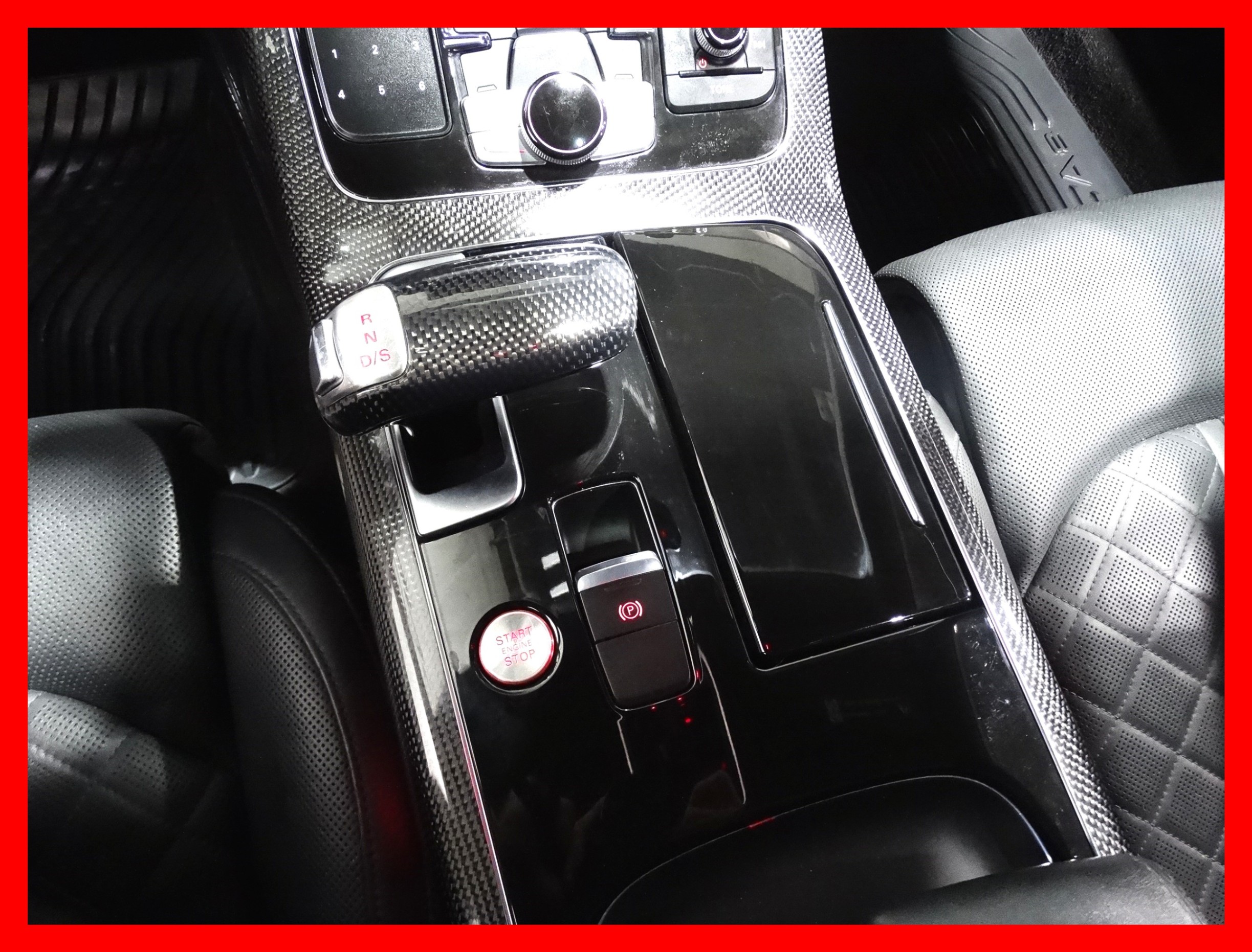 /carconnectiontoronto/2013-Audi-S8-4736759608190524.jpg