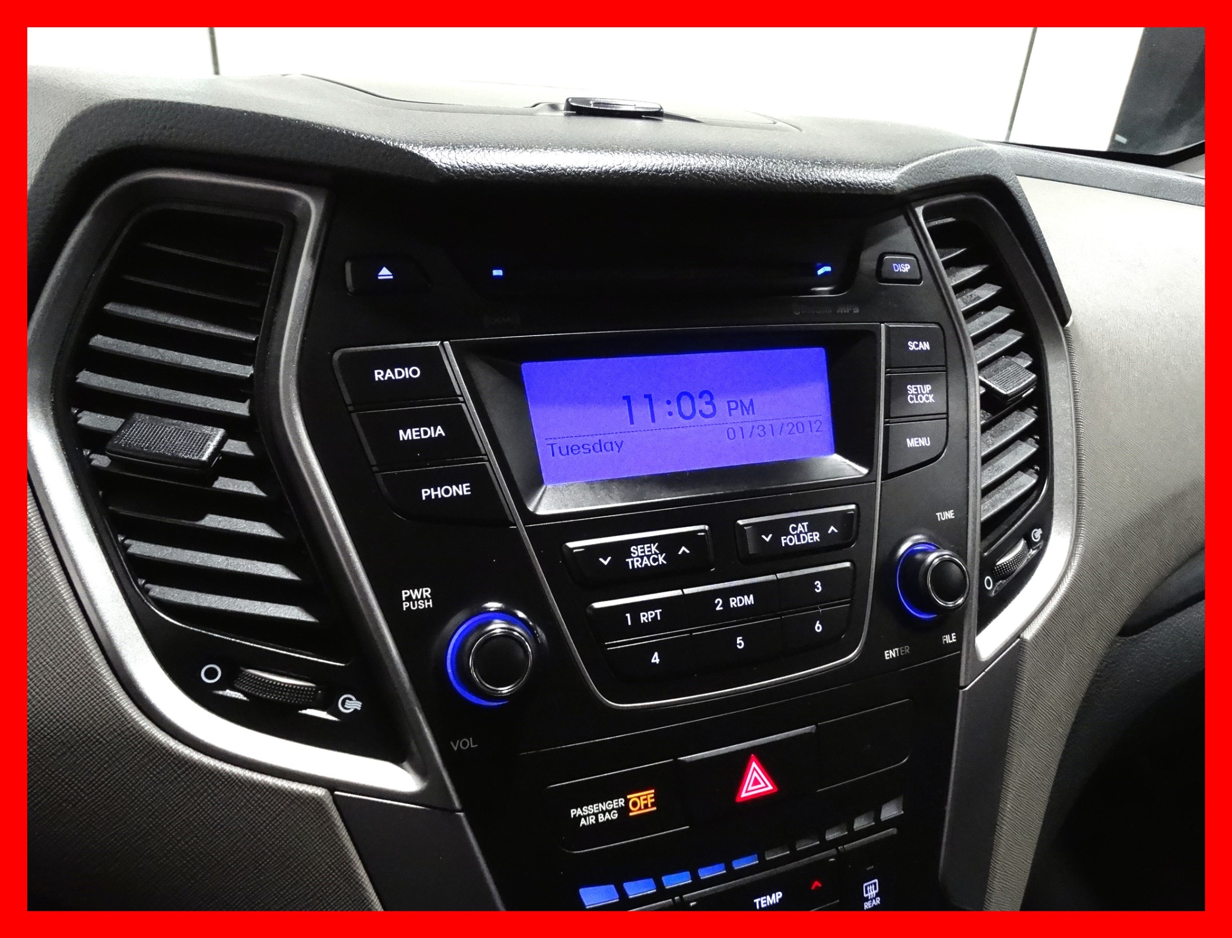 /carconnectiontoronto/2013-Hyundai-SantaFe-08702111738892748.jpg