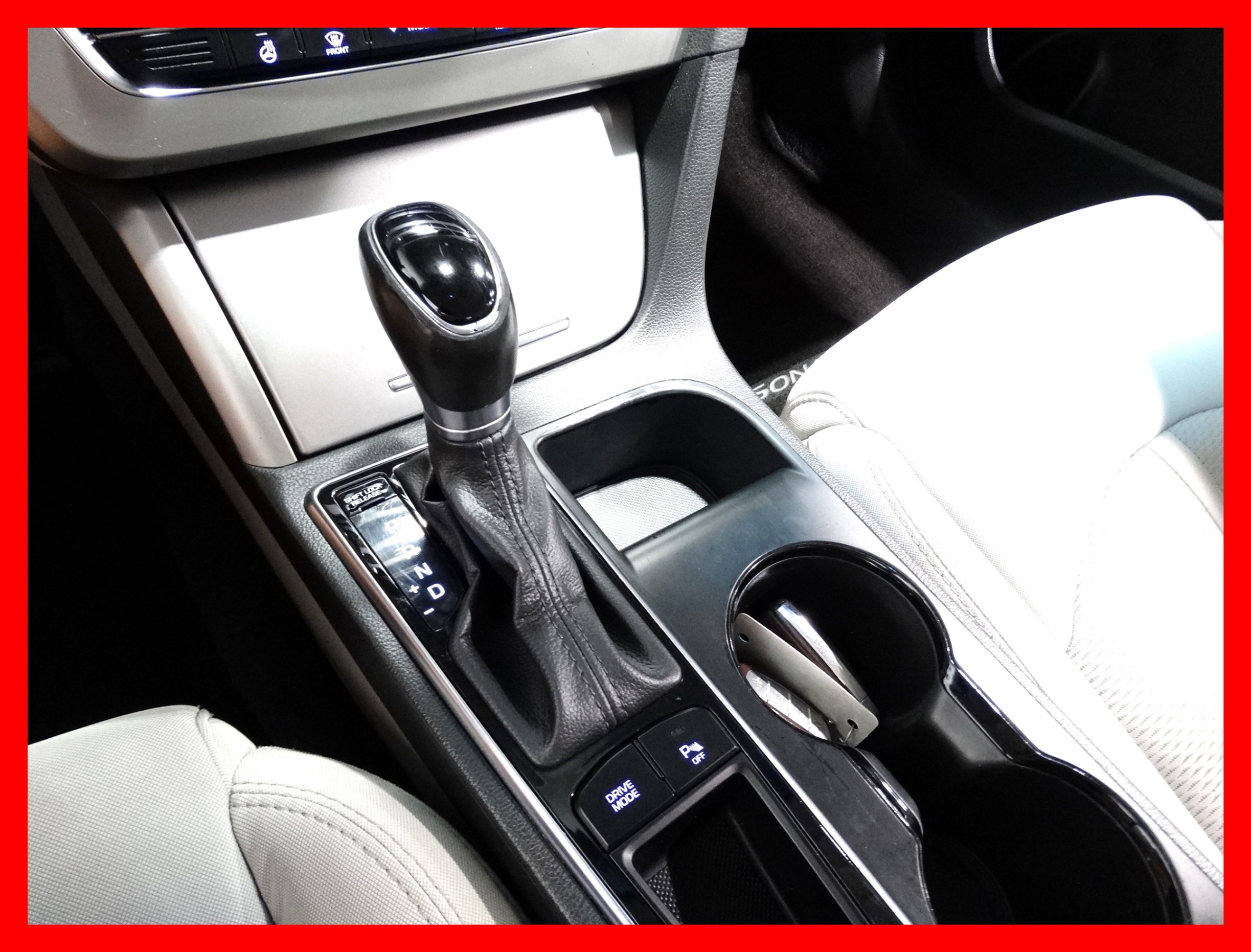 /carconnectiontoronto/2015-Hyundai-Sonata-40379763505076594.jpg