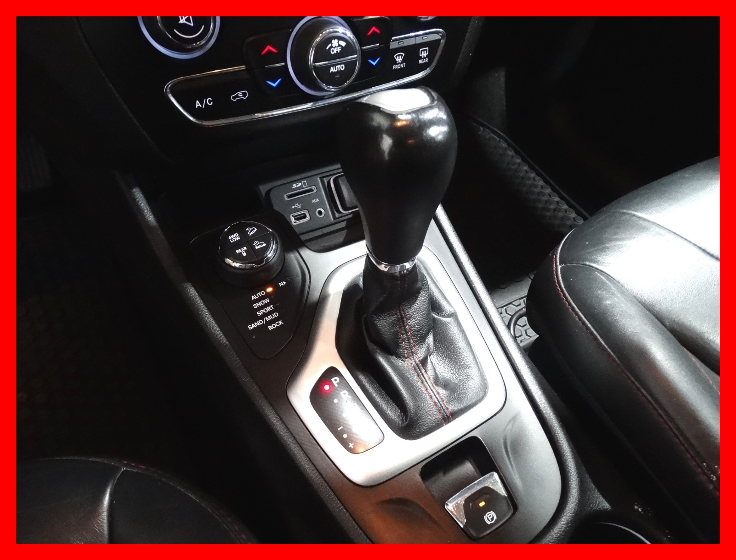 /carconnectiontoronto/2015-Jeep-Cherokee-21692481218305426.jpg