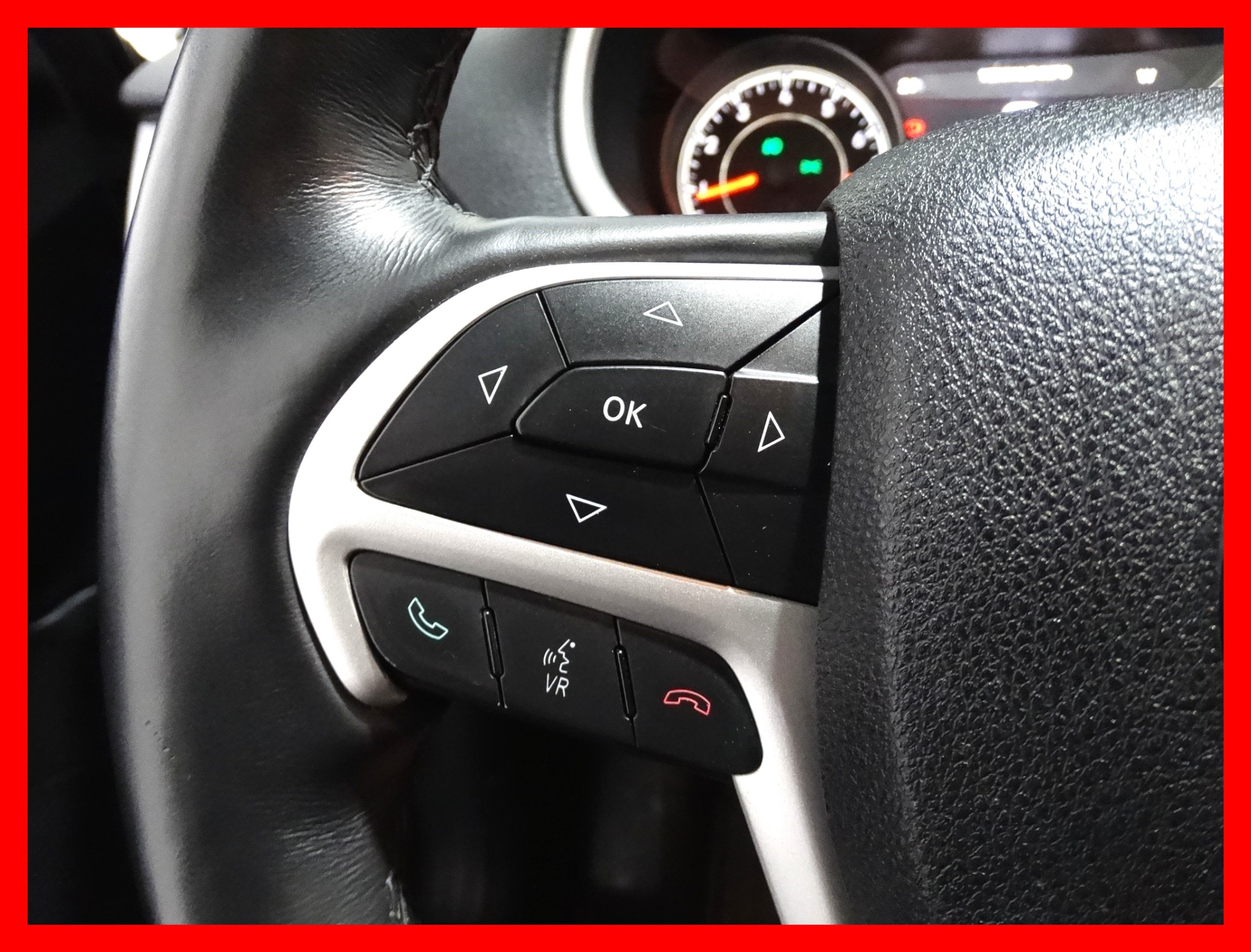 /carconnectiontoronto/2015-Jeep-Cherokee-2742361953181285.jpg