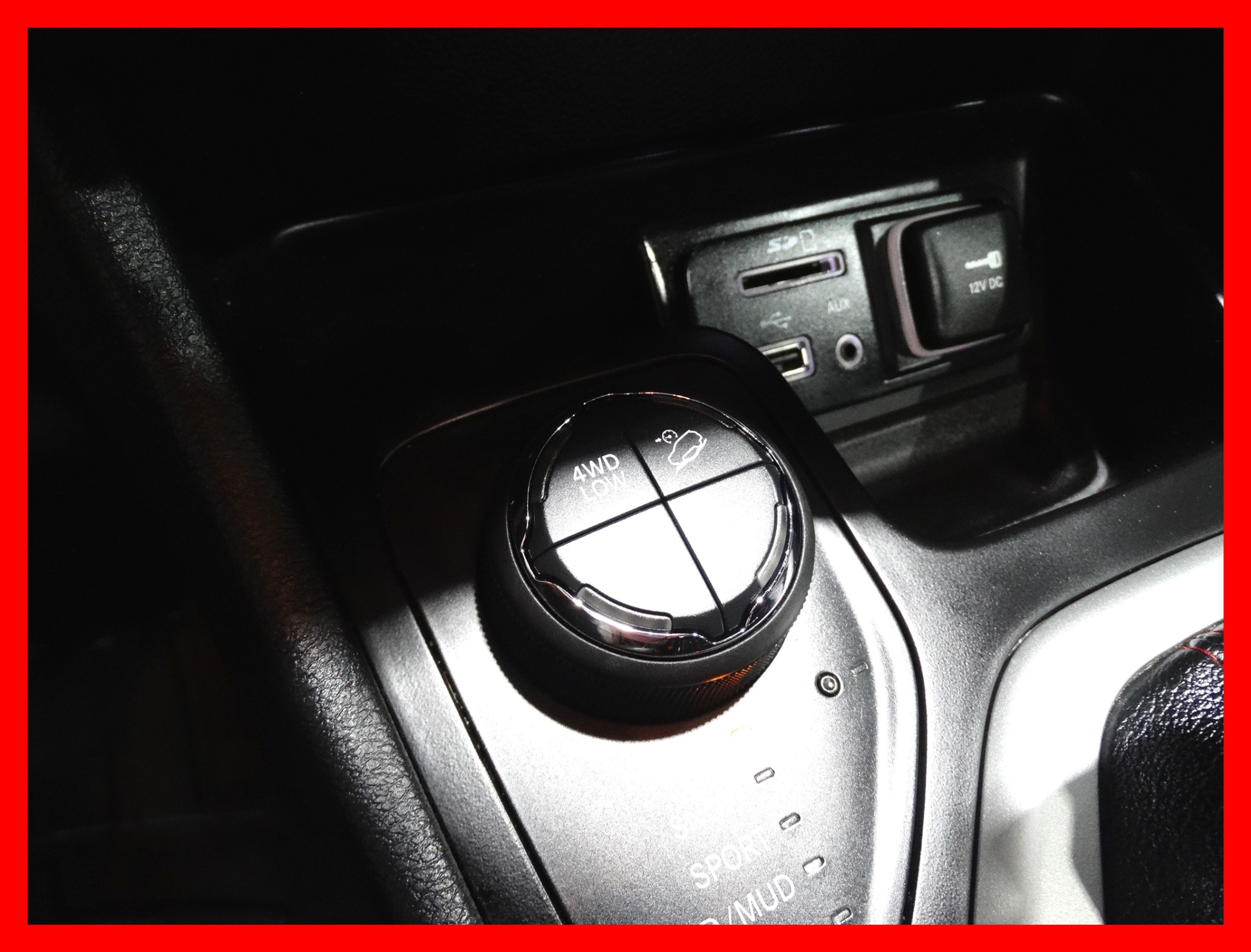 /carconnectiontoronto/2015-Jeep-Cherokee-3094942933391893.jpg