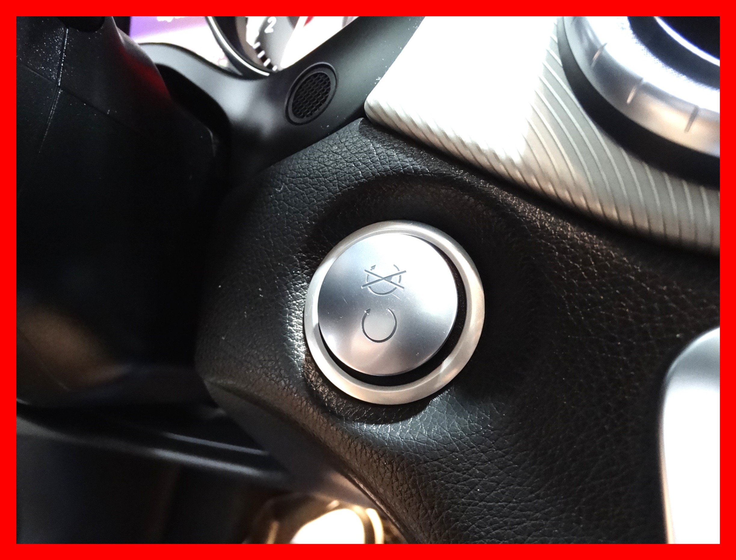 /carconnectiontoronto/2015-Mercedes-Benz-CLA-Class-5613922294534763.jpg