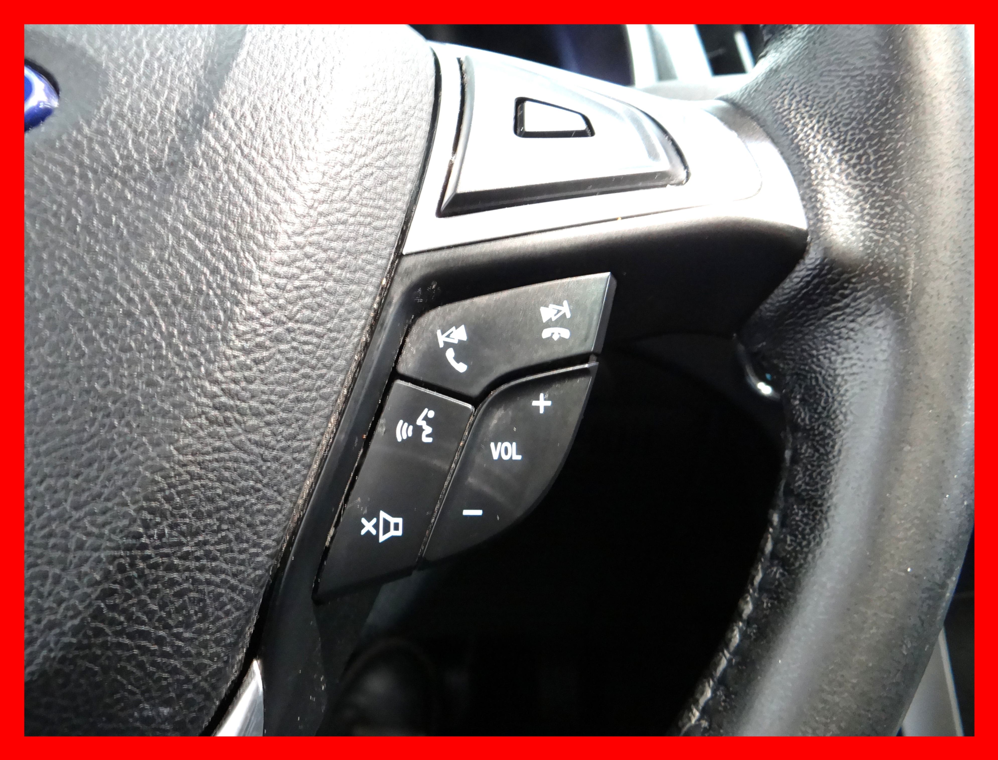 /carconnectiontoronto/2016-Ford-Edge-009369332485791748.jpg