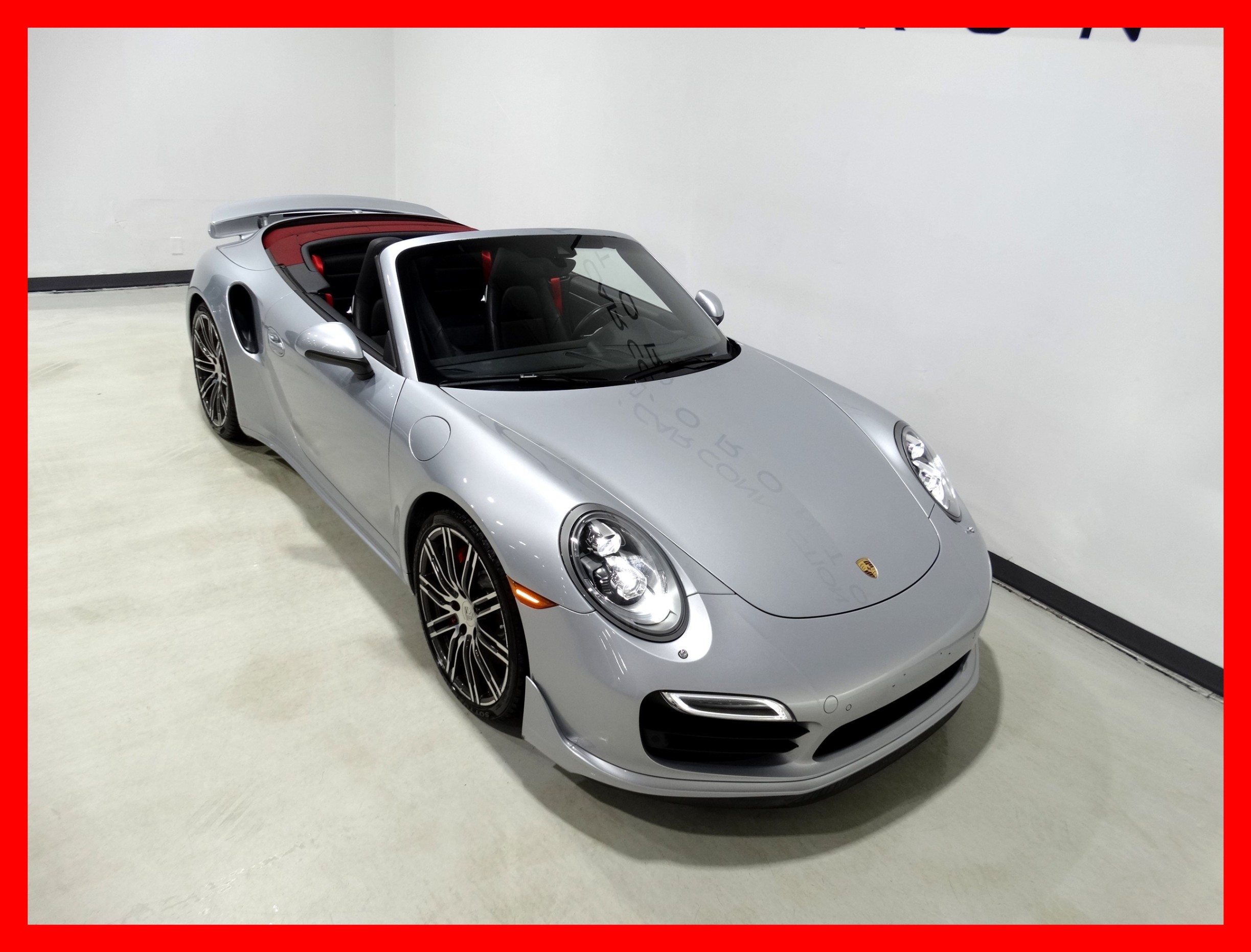 /carconnectiontoronto/2016-Porsche-911-3683624113317008.jpg