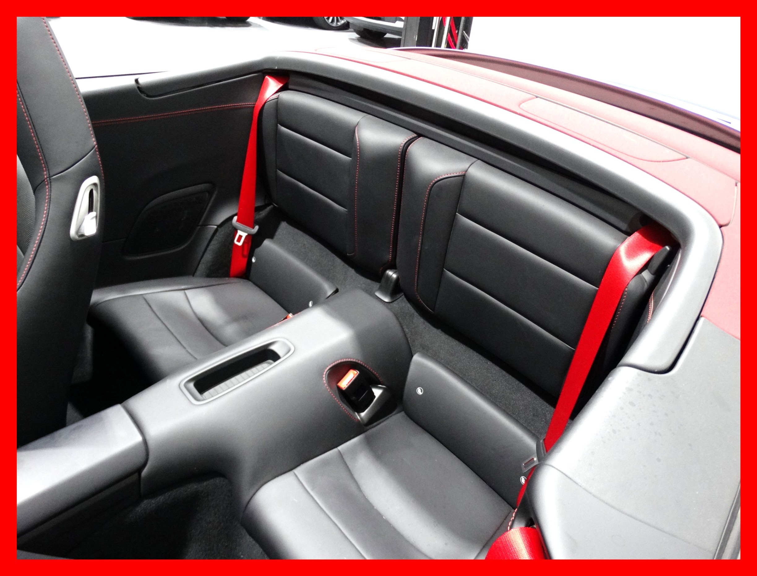 /carconnectiontoronto/2016-Porsche-911-7042175805344943.jpg