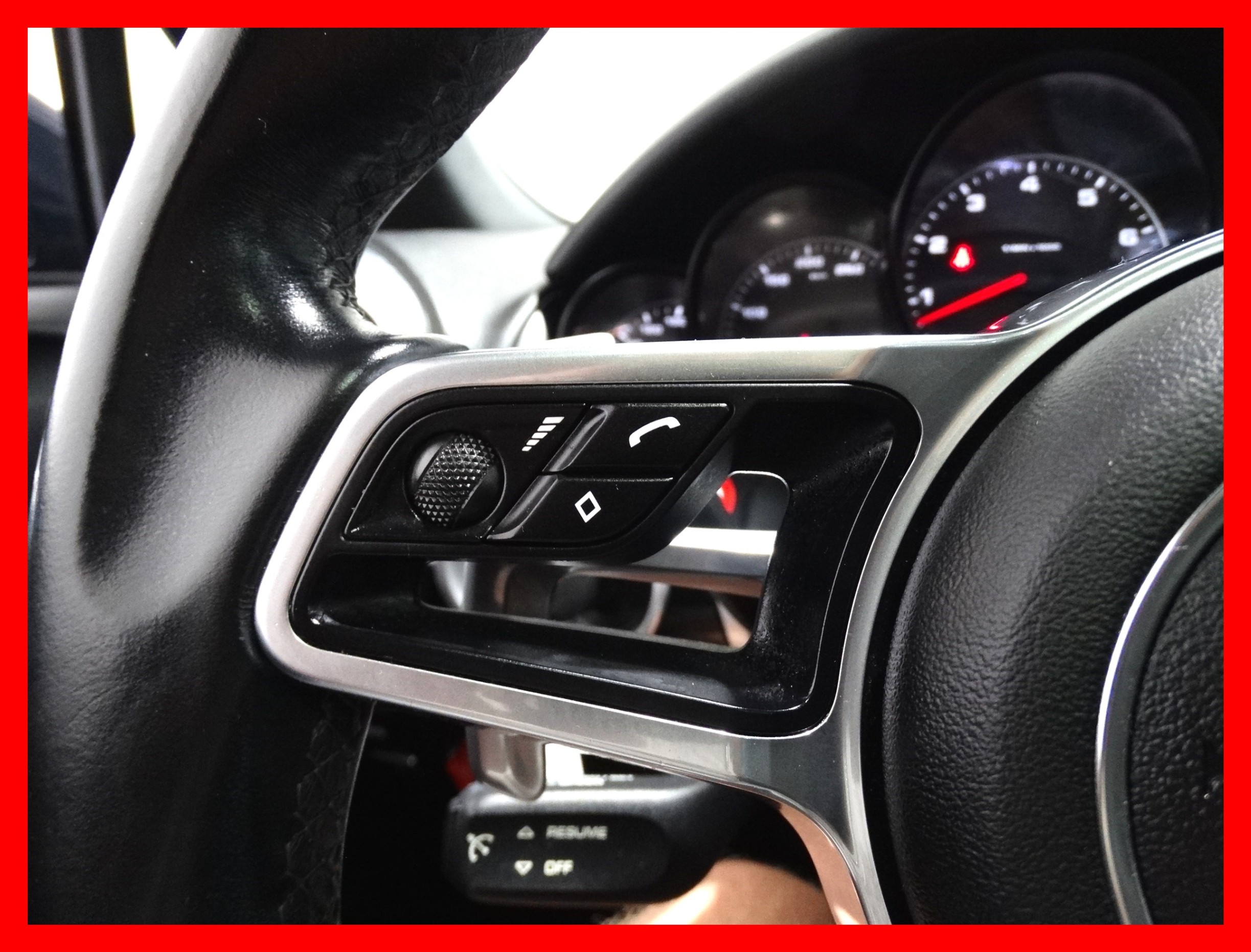 /carconnectiontoronto/2016-Porsche-Cayenne-6388063822377348.jpg