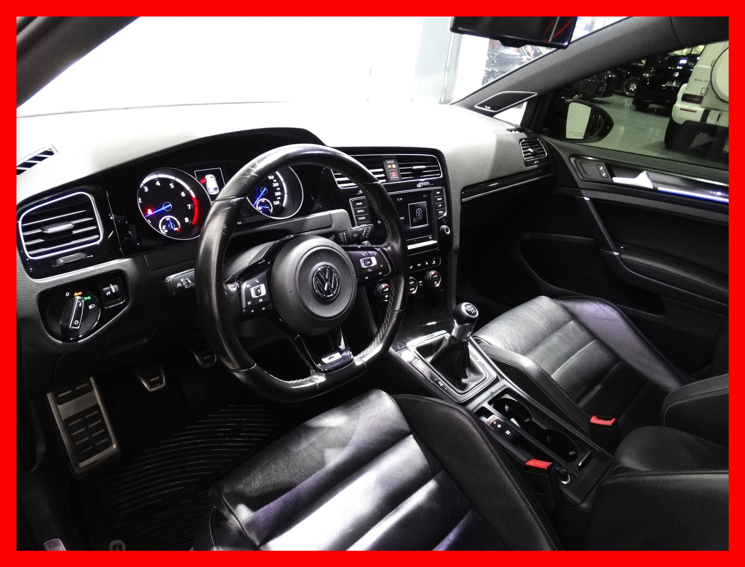 /carconnectiontoronto/2016-Volkswagen-GolfR-45894590150266823.jpg