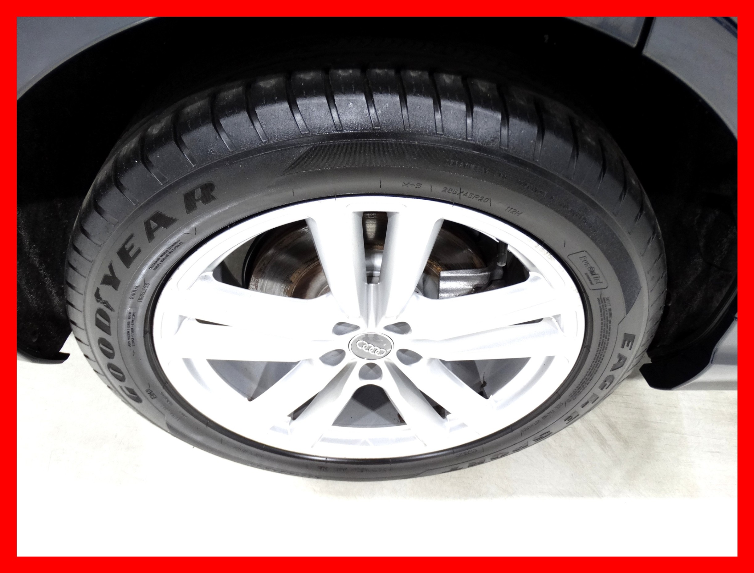 /carconnectiontoronto/2017-Audi-Q7-27302192095950883.jpg