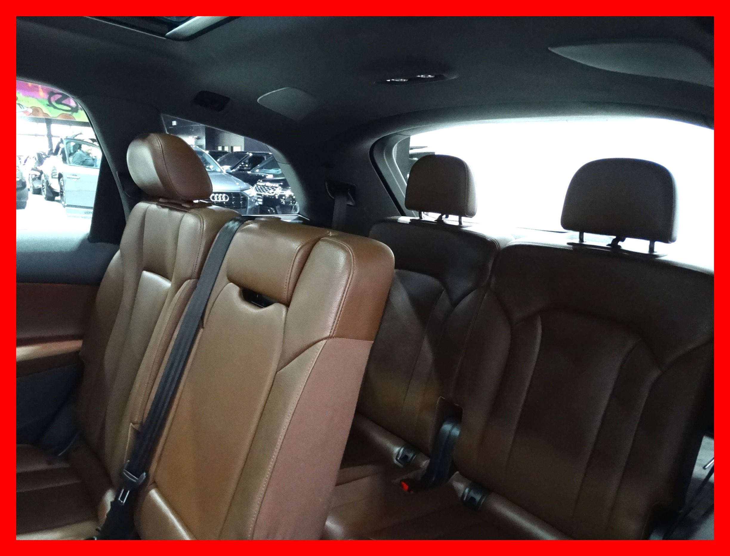 /carconnectiontoronto/2017-Audi-Q7-46319106403648.jpg