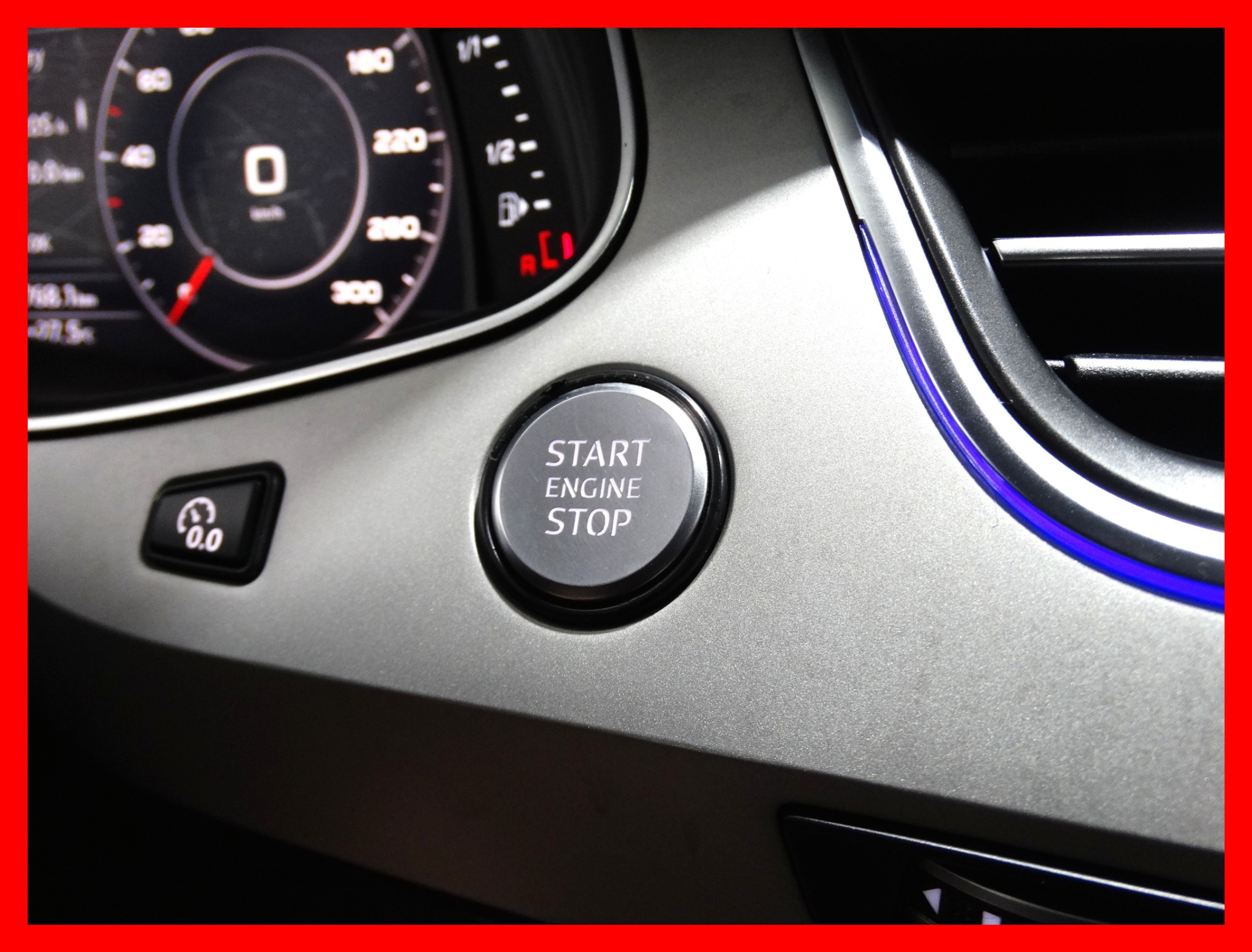 /carconnectiontoronto/2017-Audi-Q7-8050713859596139.jpg