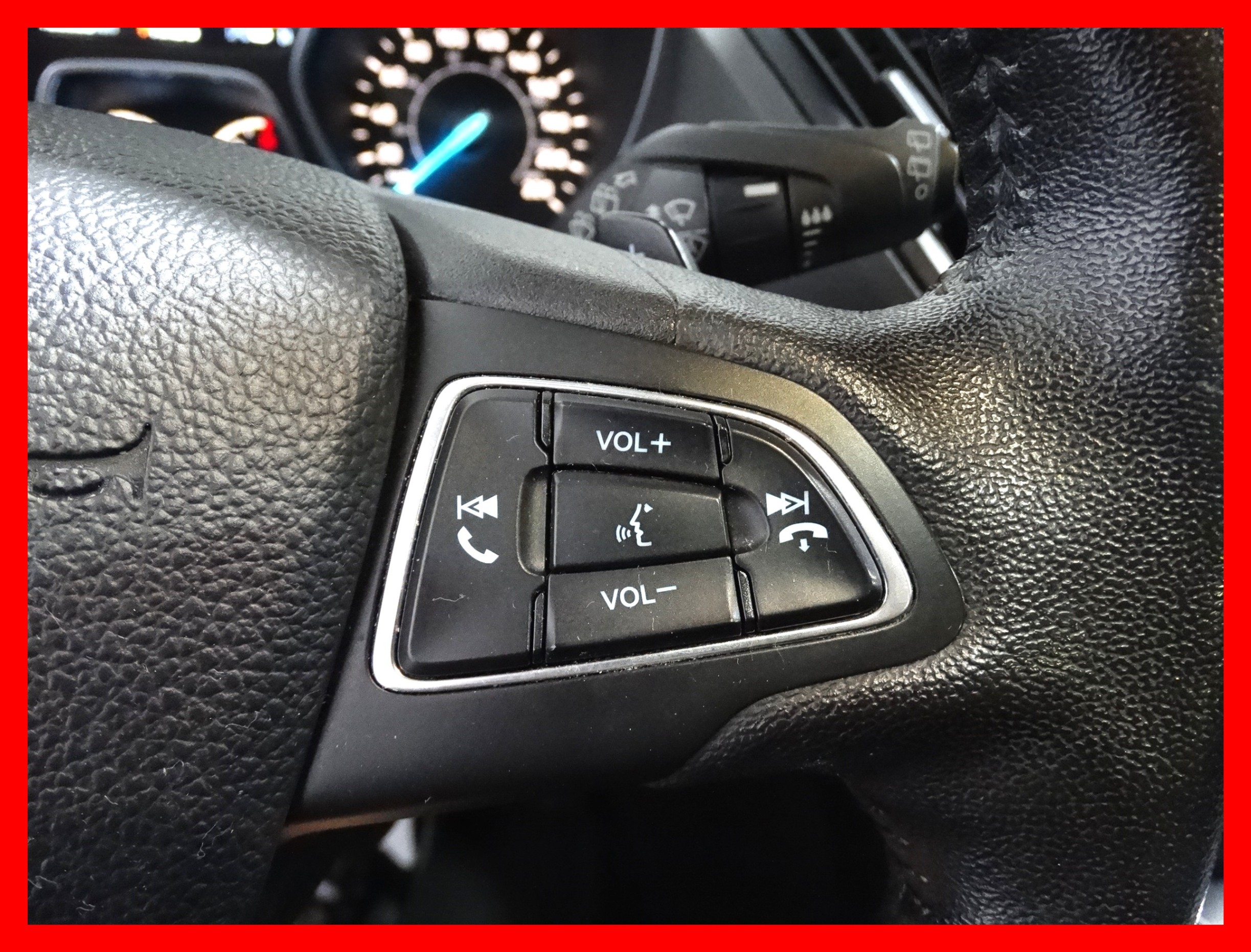 /carconnectiontoronto/2017-Ford-Escape-1264823713056169.jpg