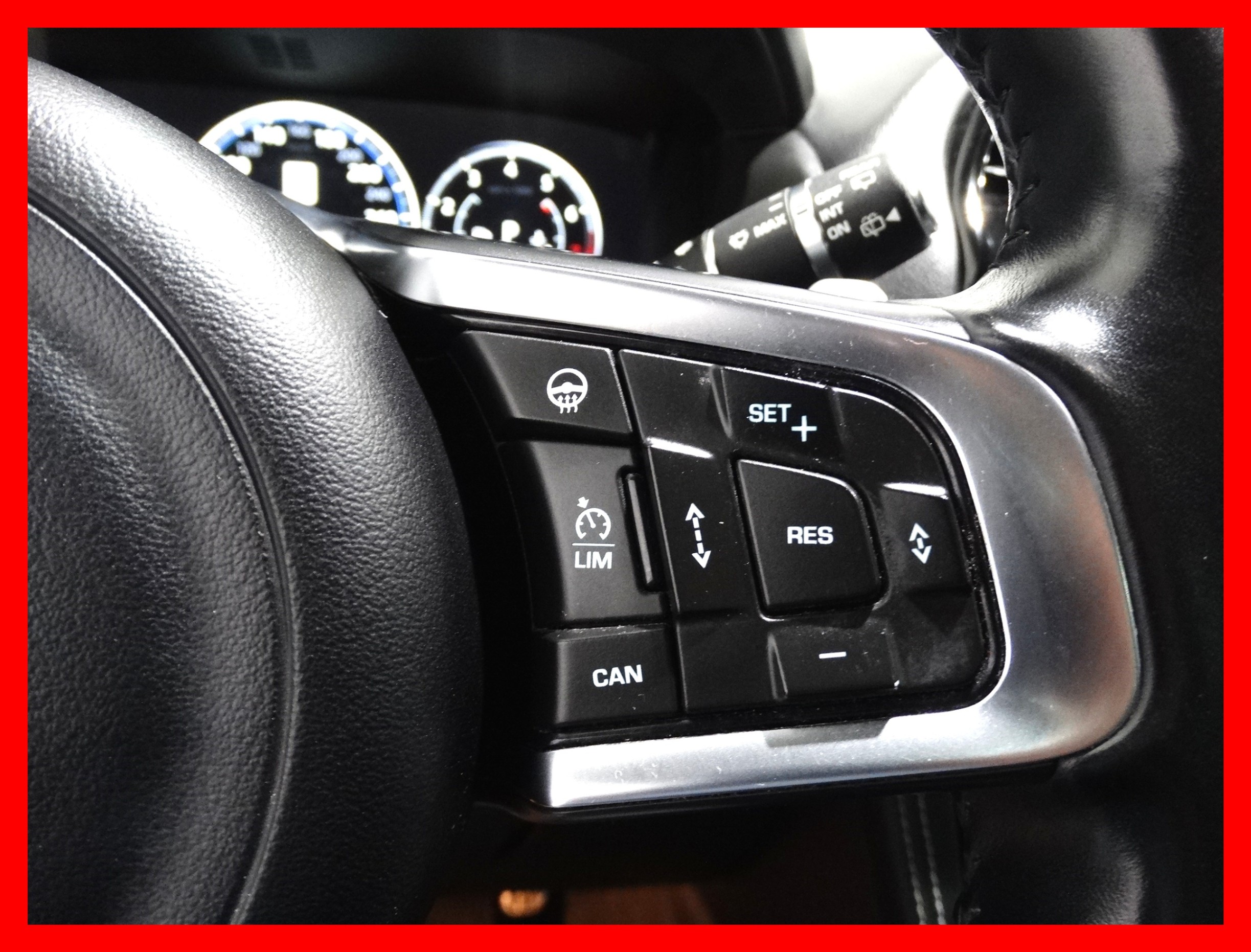 /carconnectiontoronto/2017-Jaguar-F-PACE-4857512201448102.jpg