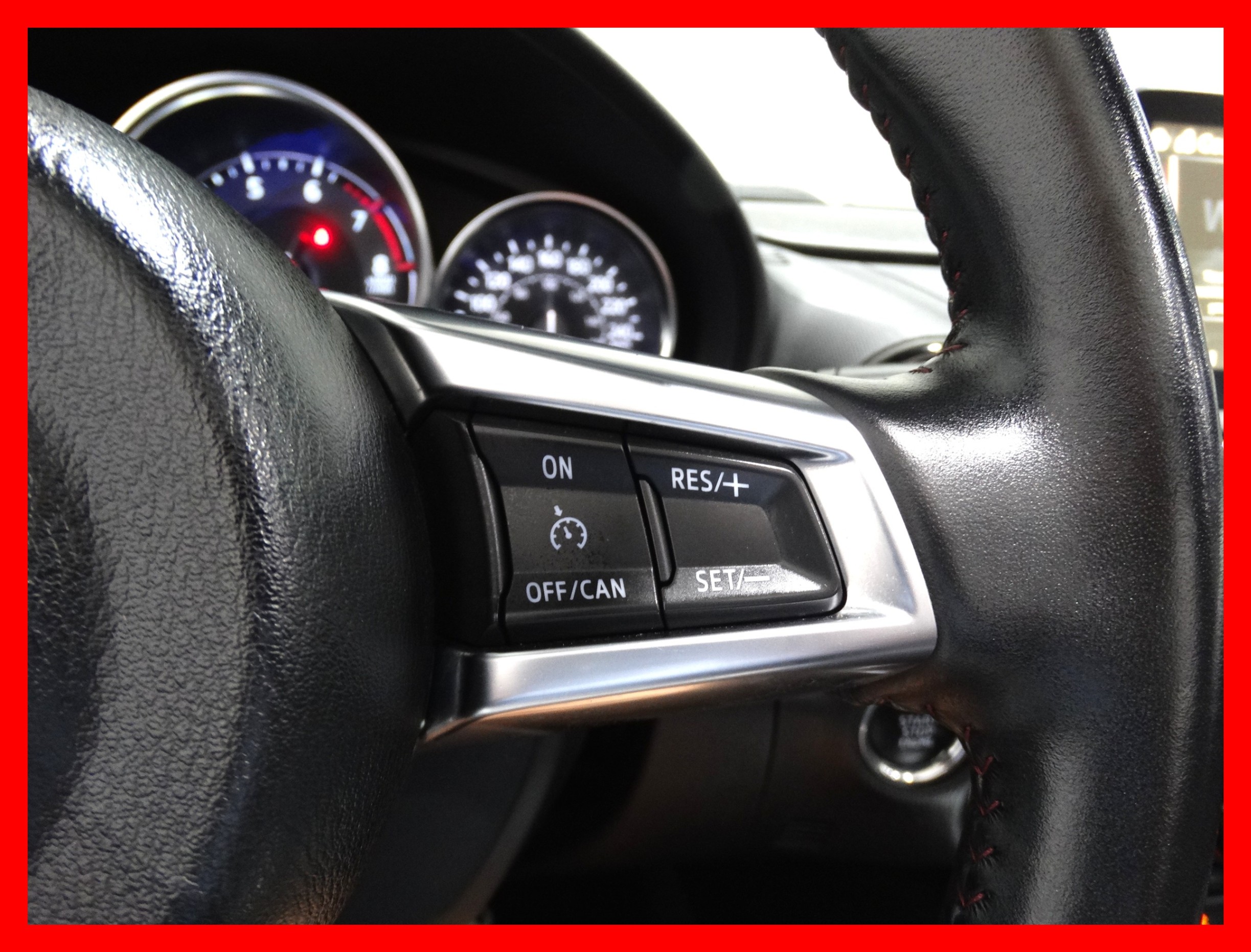 /carconnectiontoronto/2017-Mazda-MX-5RF-055672672595331596.jpg