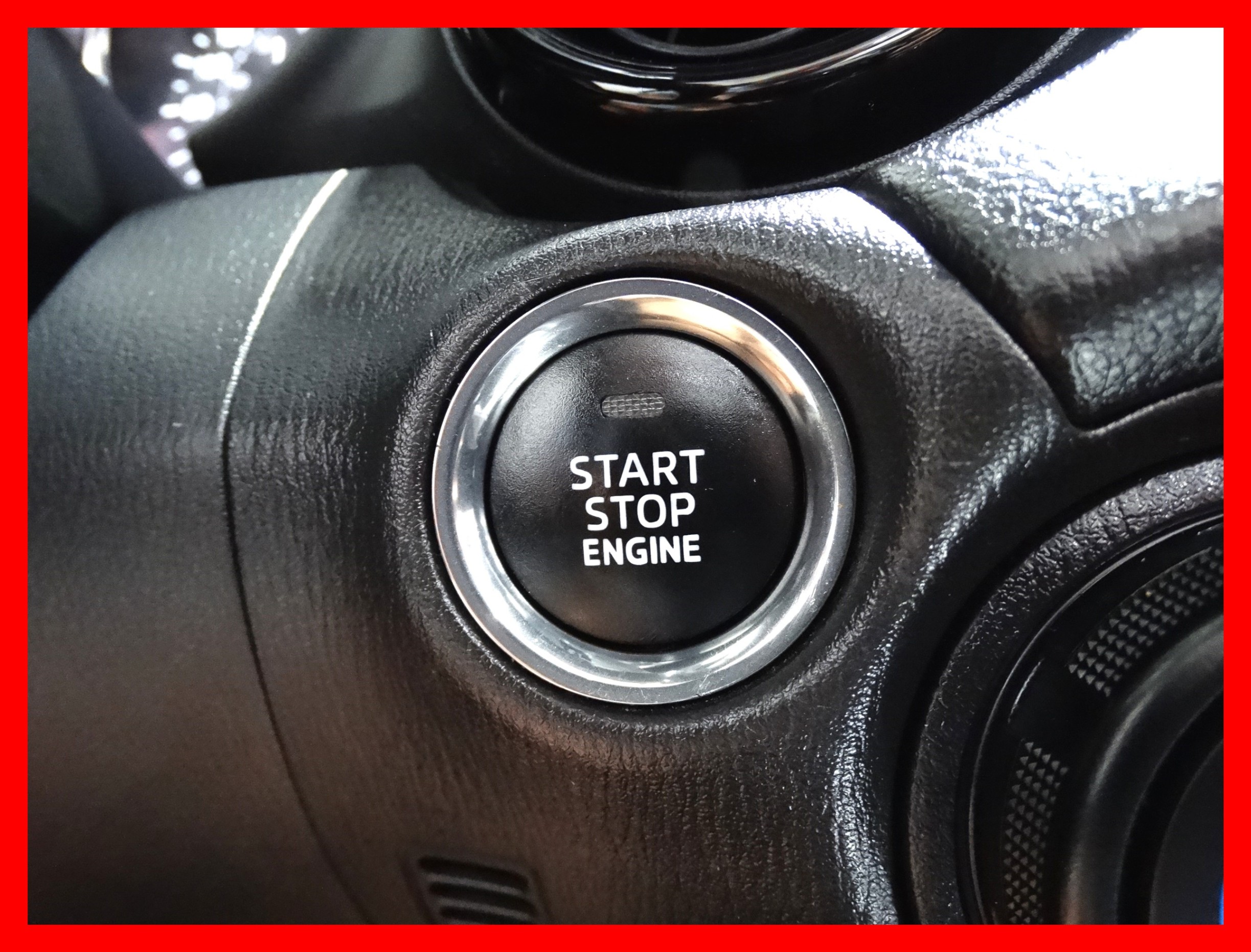 /carconnectiontoronto/2017-Mazda-MX-5RF-45745869180233445.jpg