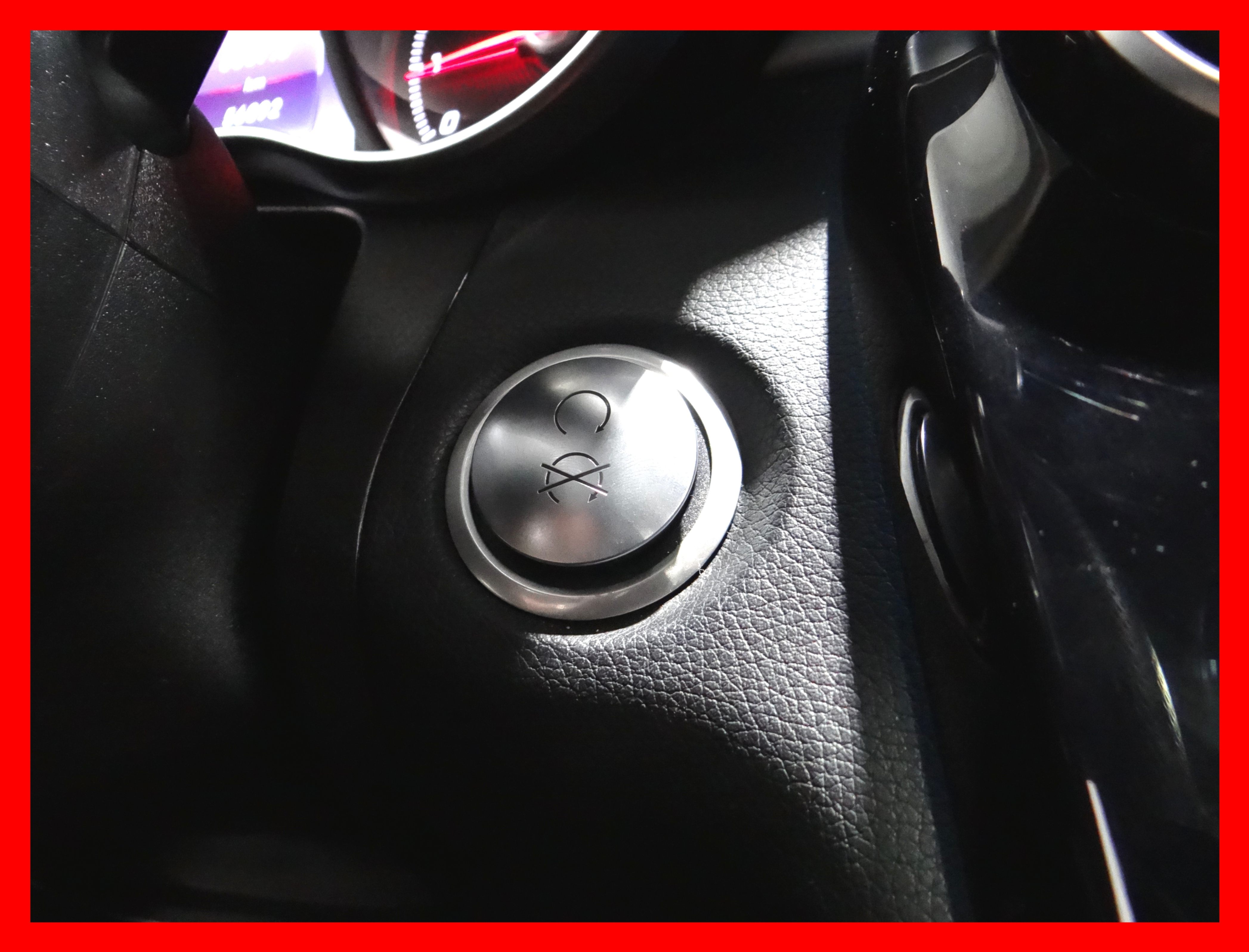/carconnectiontoronto/2017-Mercedes-Benz-GLC-Class-8403156092855302.jpg