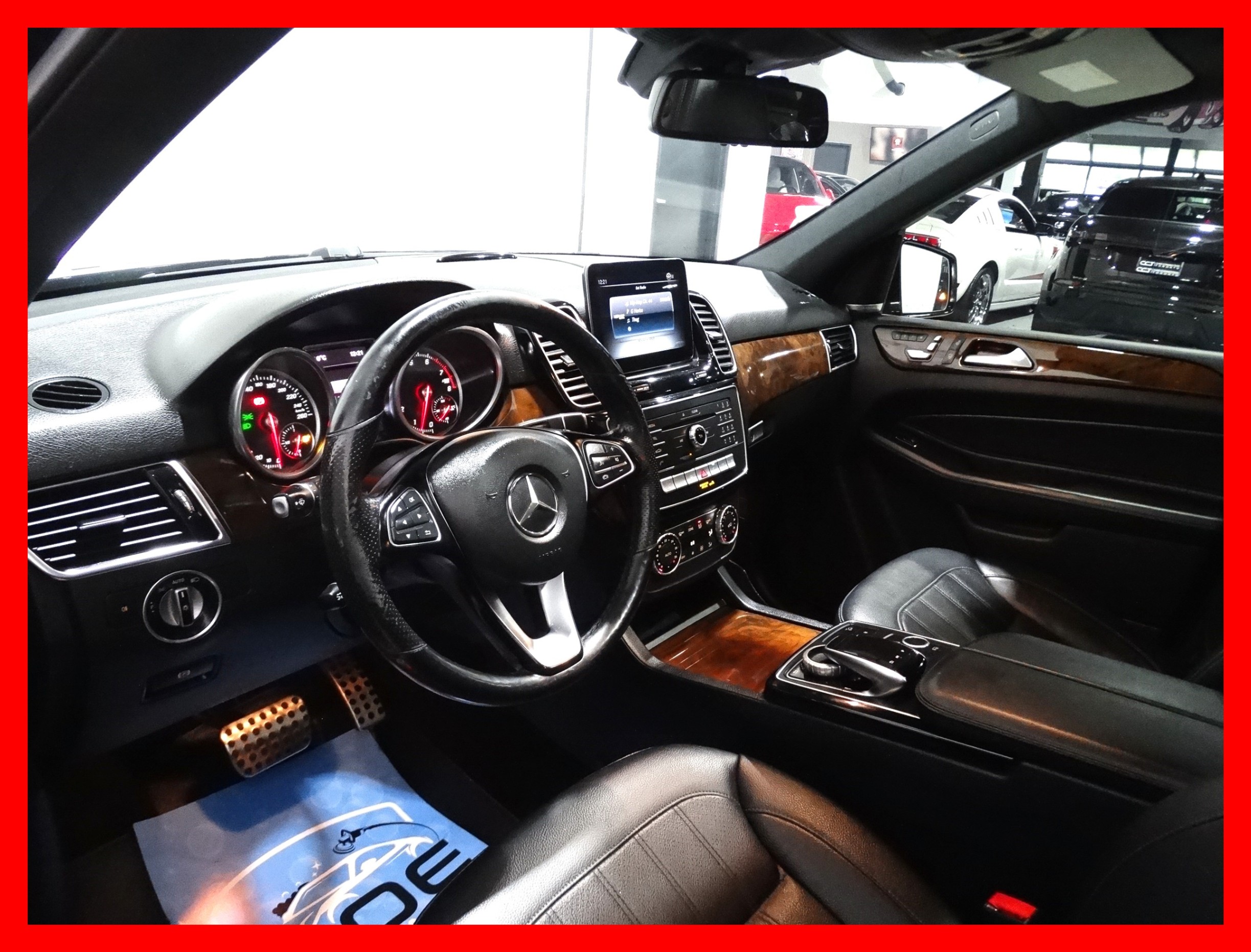 /carconnectiontoronto/2017-Mercedes-Benz-GLE-Class-5296434628907469.jpg