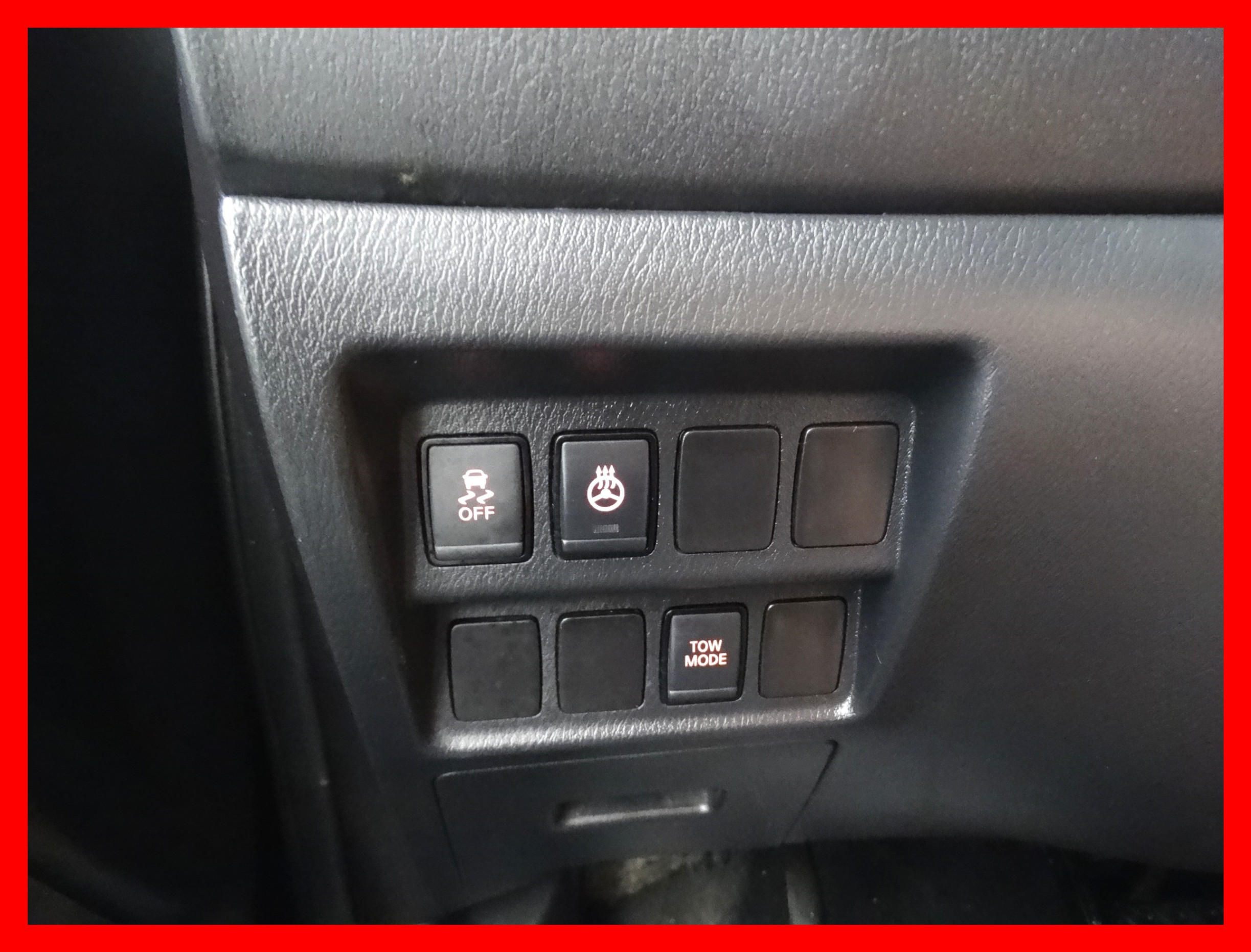 /carconnectiontoronto/2017-Nissan-Pathfinder-0056514706602297515.jpg