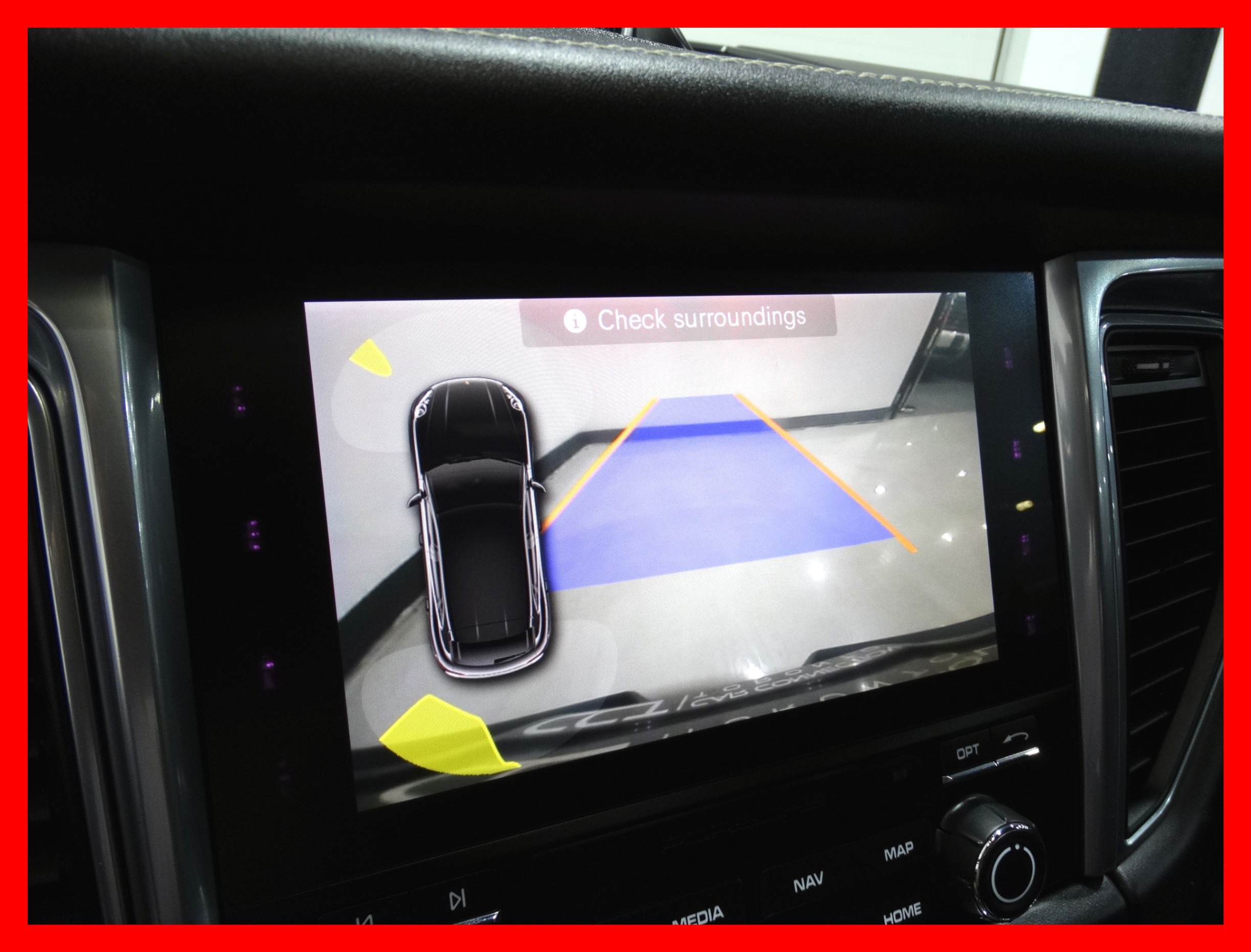 /carconnectiontoronto/2017-Porsche-Macan-1380326345841716.jpg