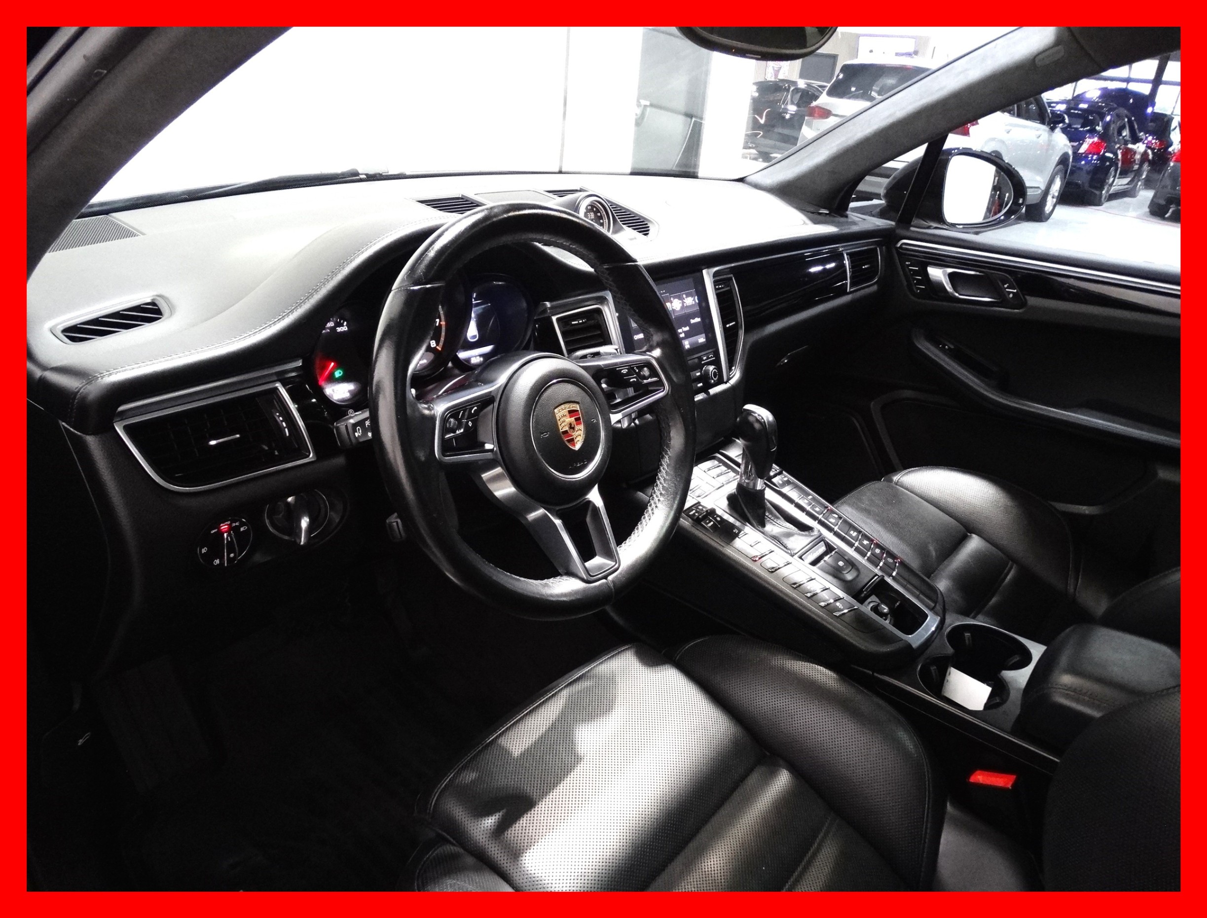 /carconnectiontoronto/2017-Porsche-Macan-23659266976709148.jpg