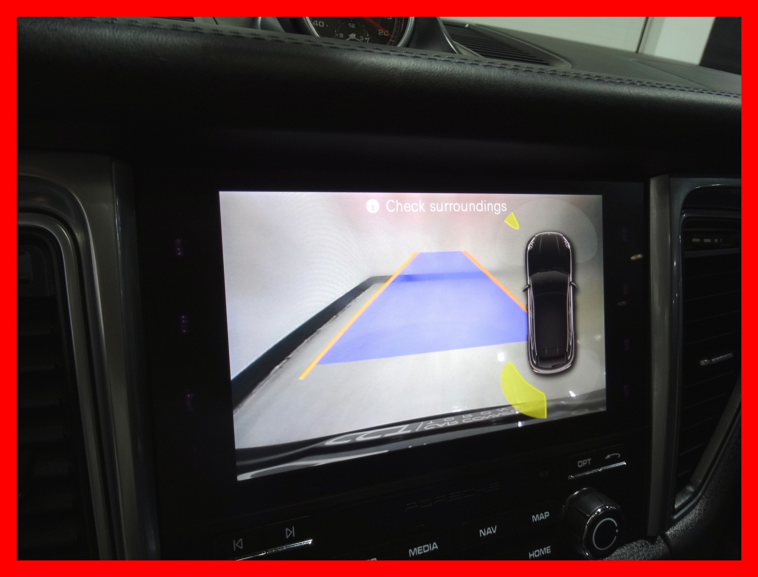 /carconnectiontoronto/2017-Porsche-Macan-4942406132674848.jpg