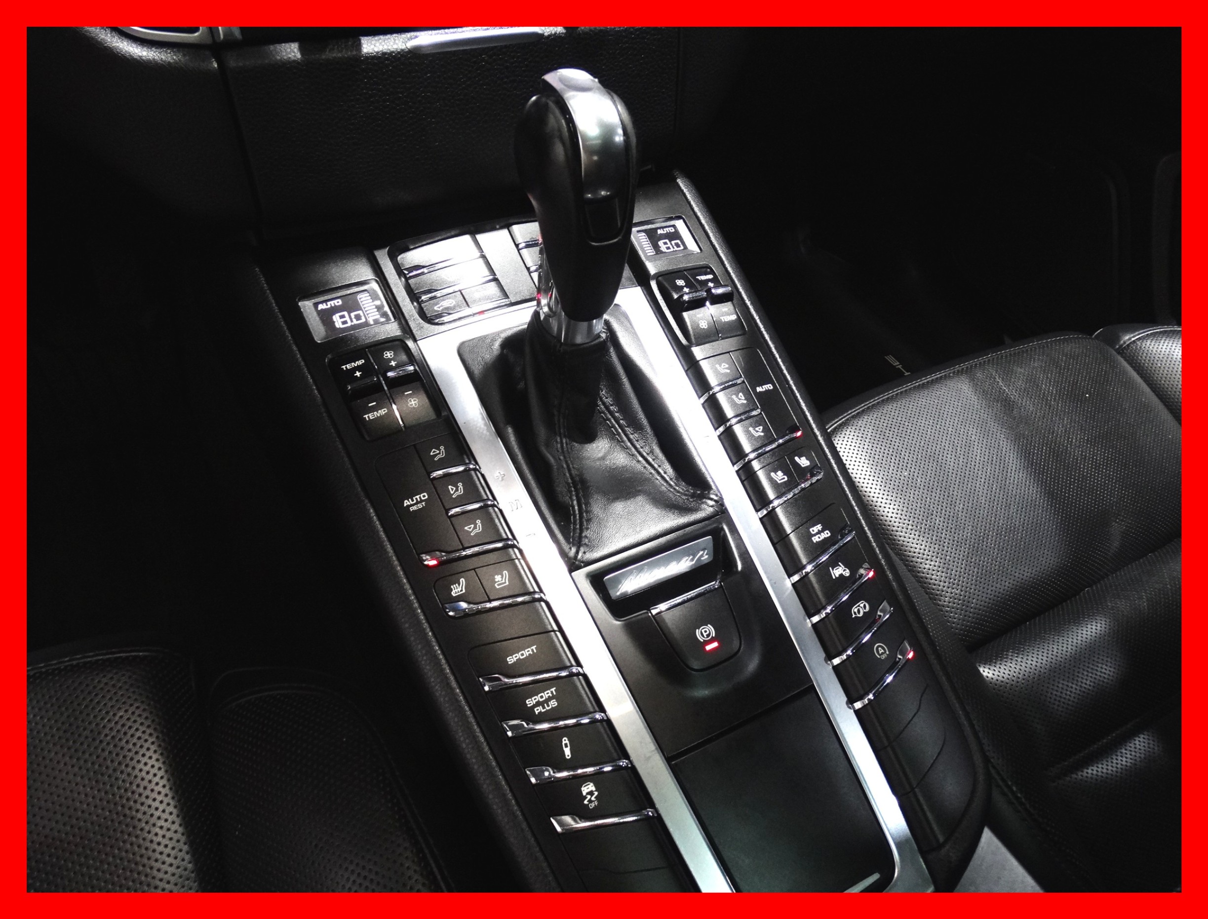 /carconnectiontoronto/2017-Porsche-Macan-5798665935492129.jpg