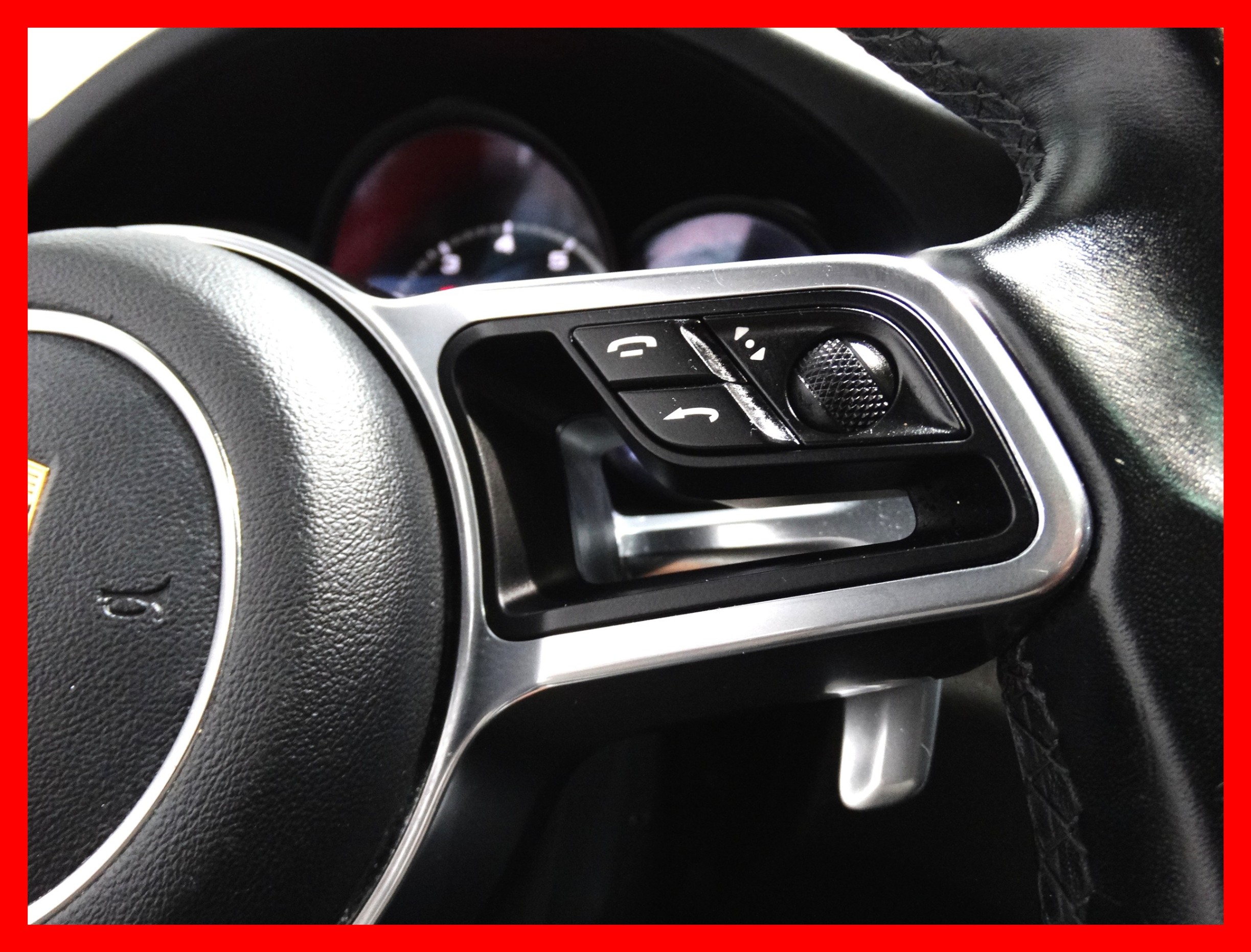 /carconnectiontoronto/2017-Porsche-Macan-8404119173225735.jpg