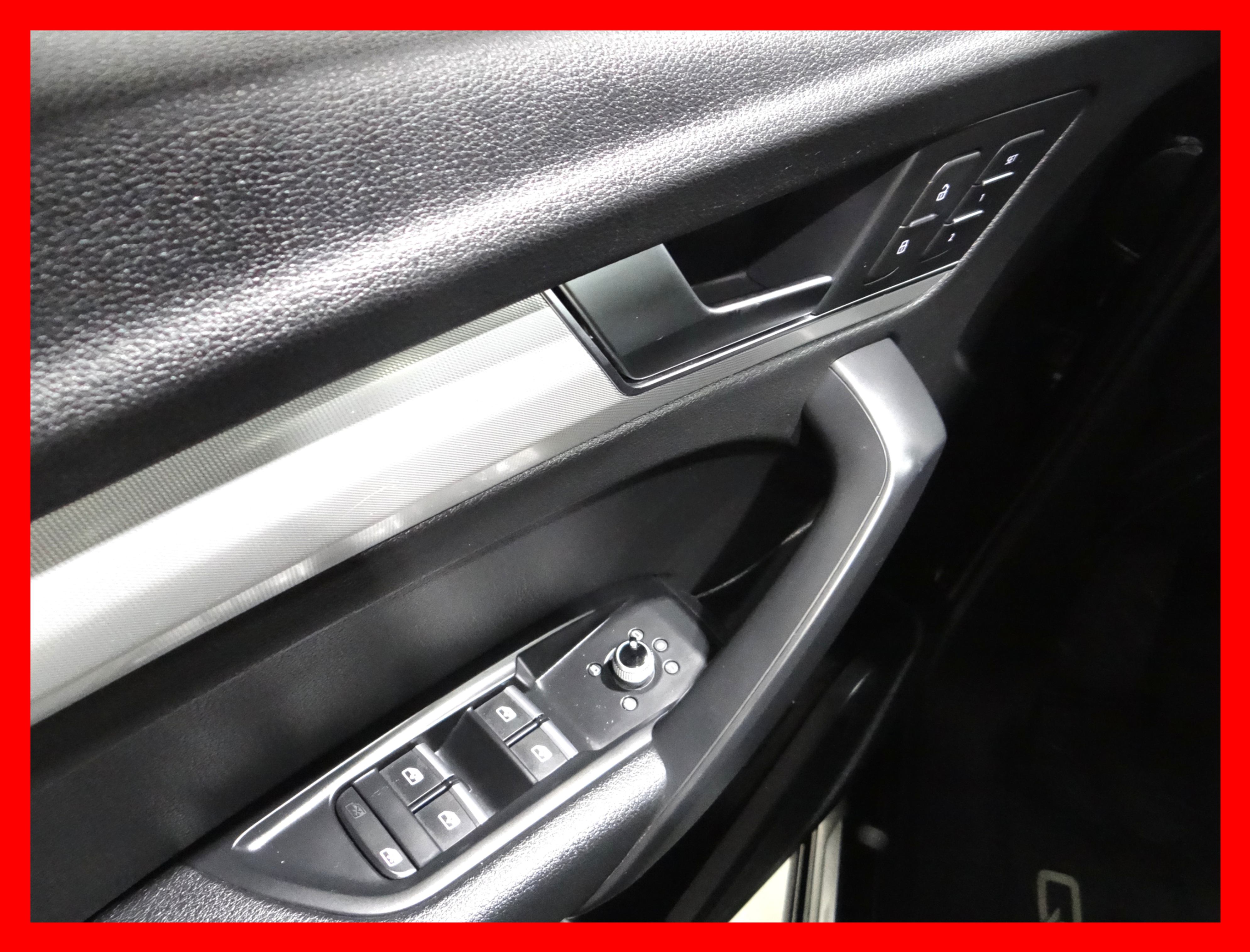 /carconnectiontoronto/2018-Audi-Q5-02867463137625781.jpg