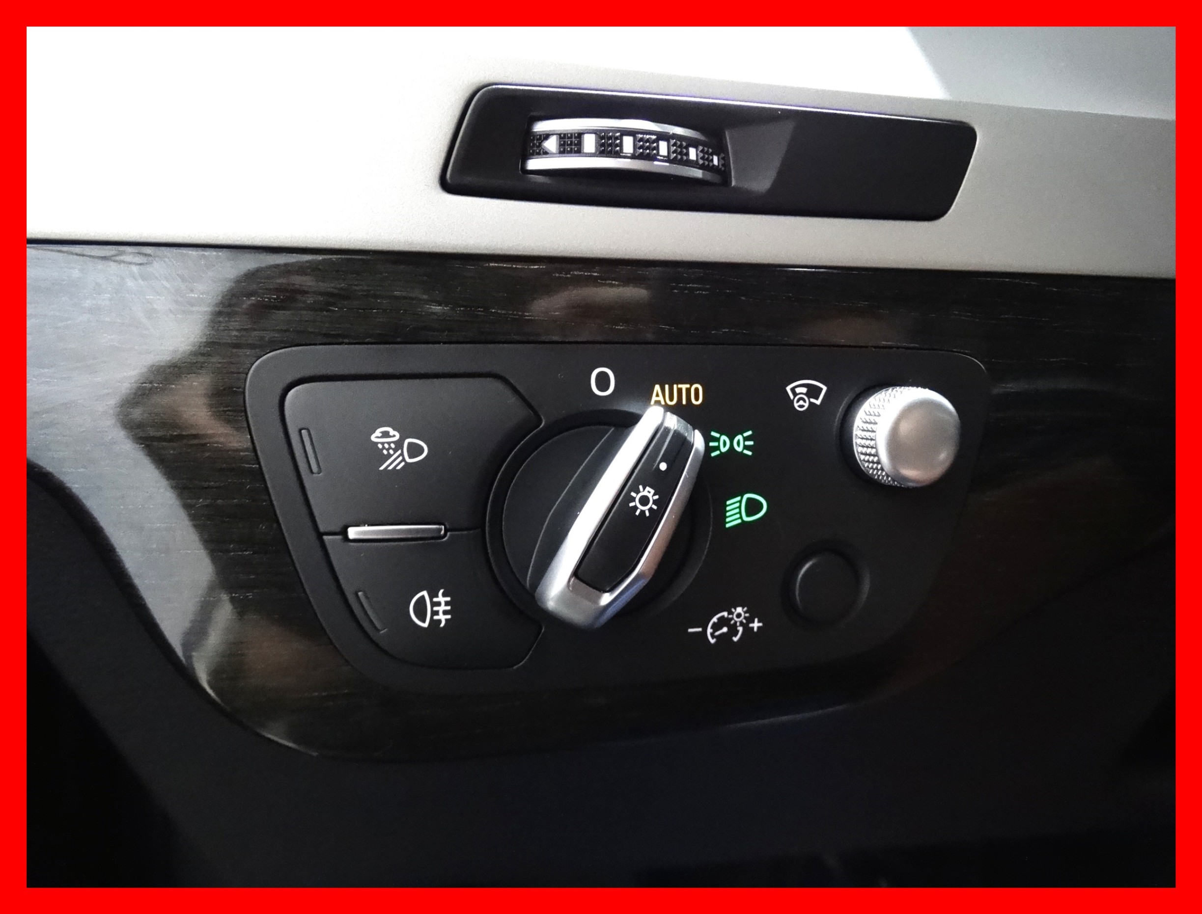/carconnectiontoronto/2018-Audi-Q7-10518160841022572.jpg