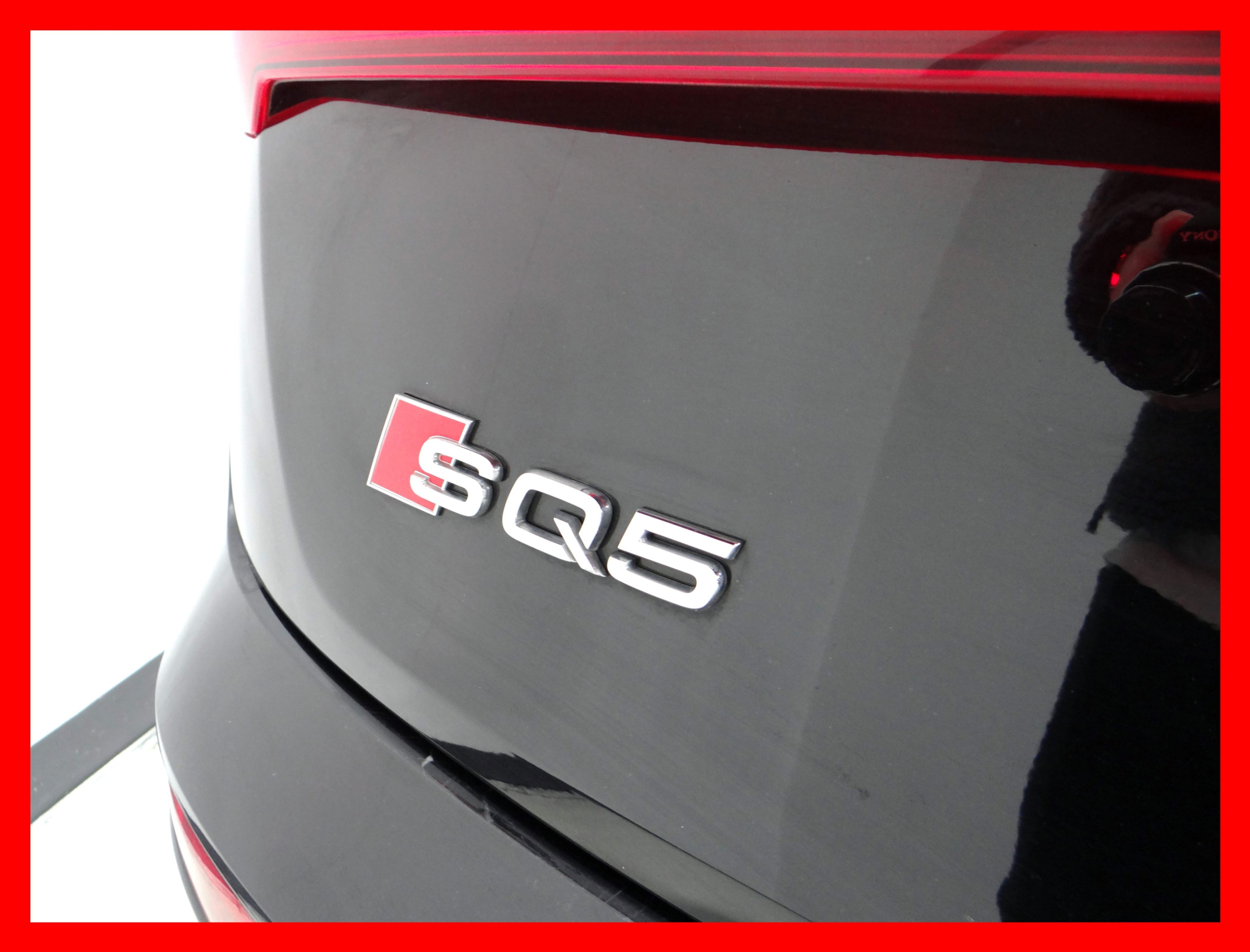 /carconnectiontoronto/2019-Audi-SQ5-1613832259118917.jpg
