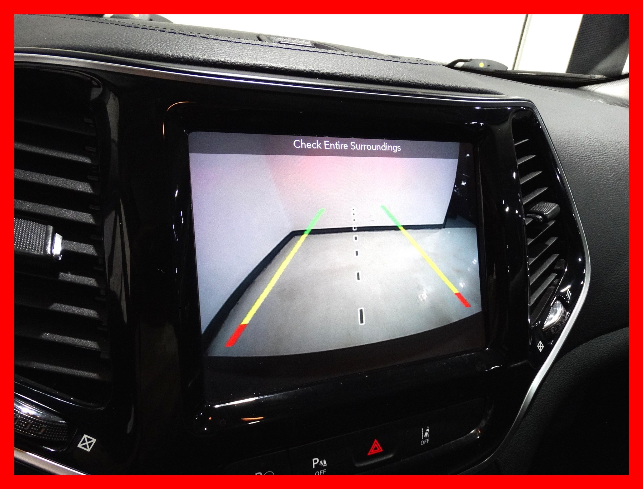 /carconnectiontoronto/2019-Jeep-Cherokee-08967336003816051.jpg