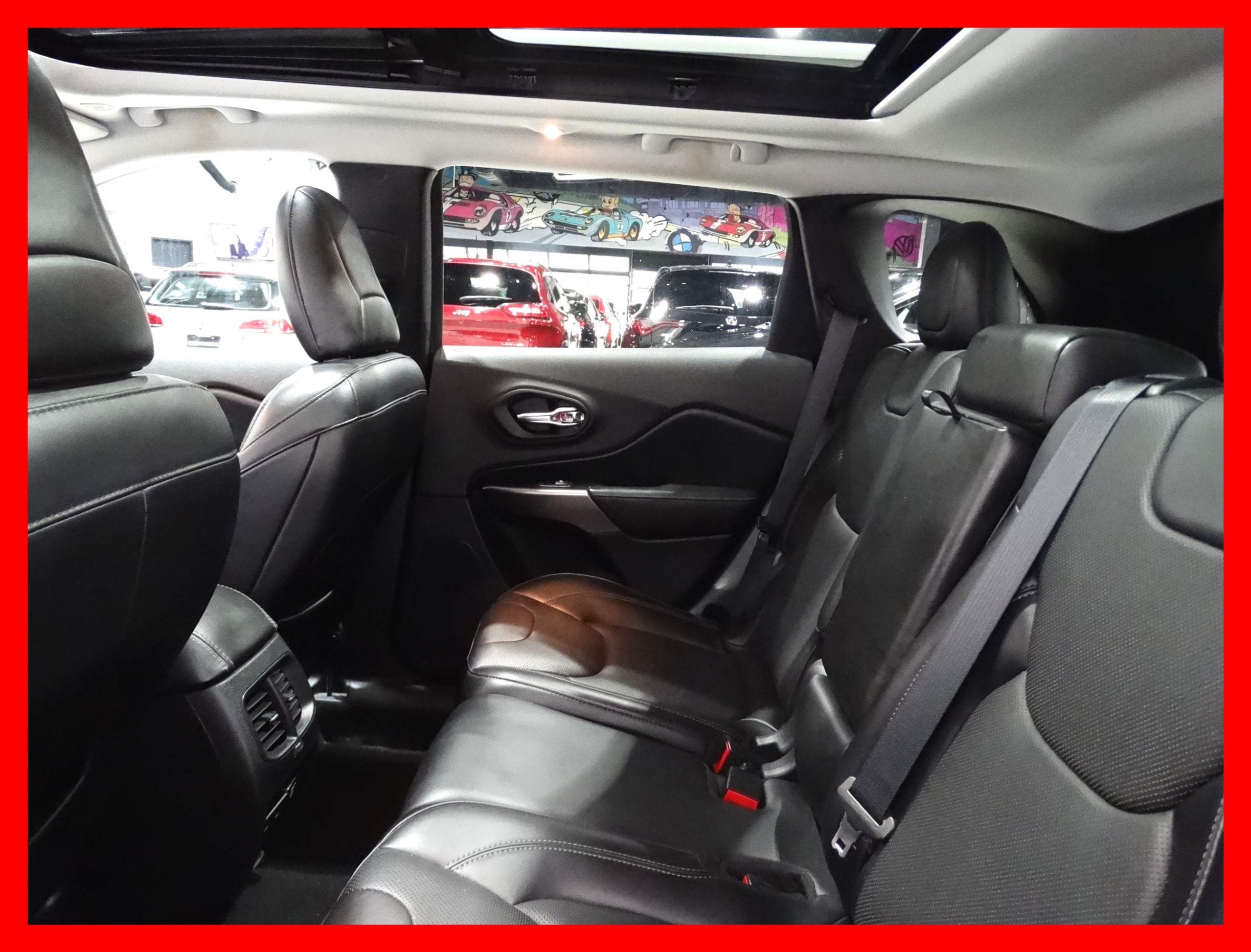 /carconnectiontoronto/2019-Jeep-Cherokee-1478479405311086.jpg