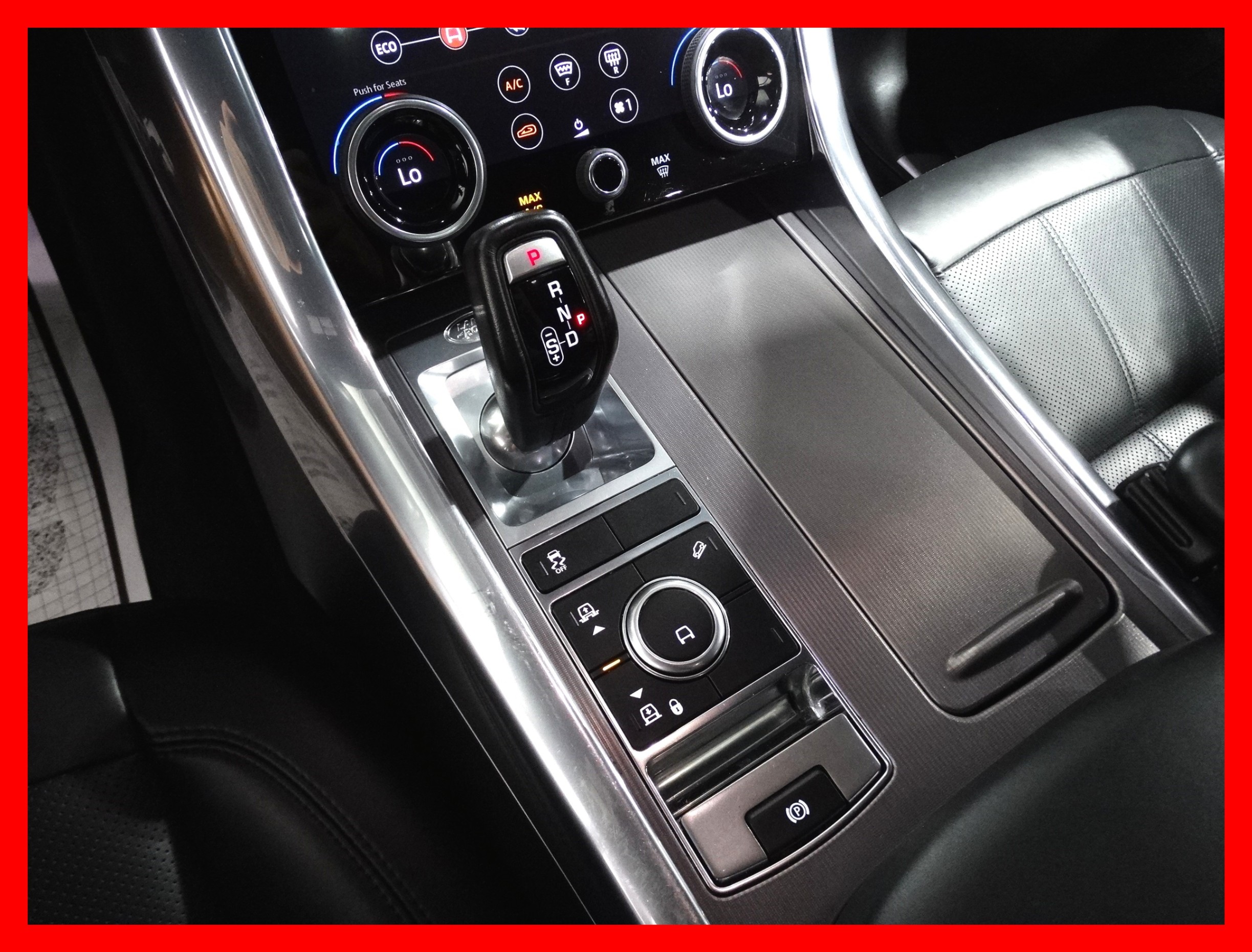 /carconnectiontoronto/2019-LandRover-RangeRover-8945438733367139.jpg