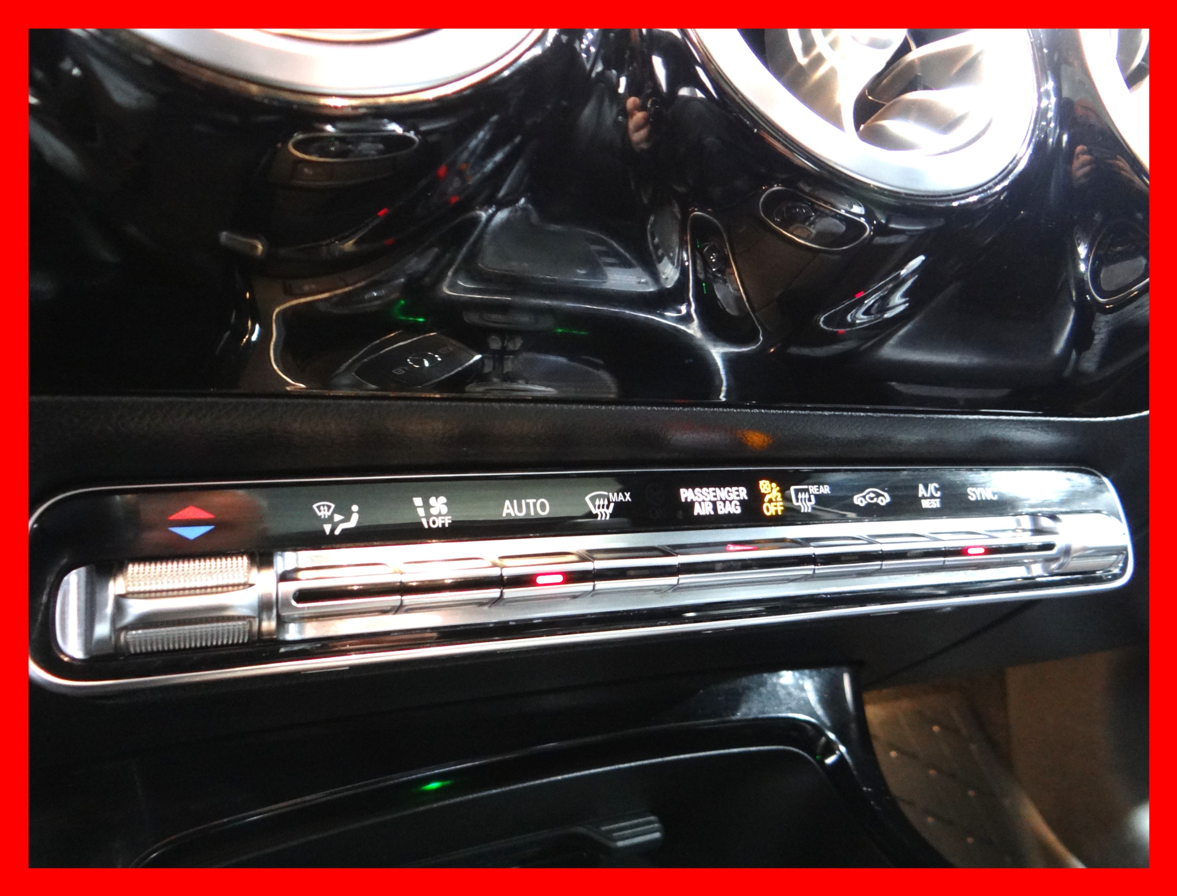 /carconnectiontoronto/2019-Mercedes-Benz-A-Class-5970604915567892.jpg