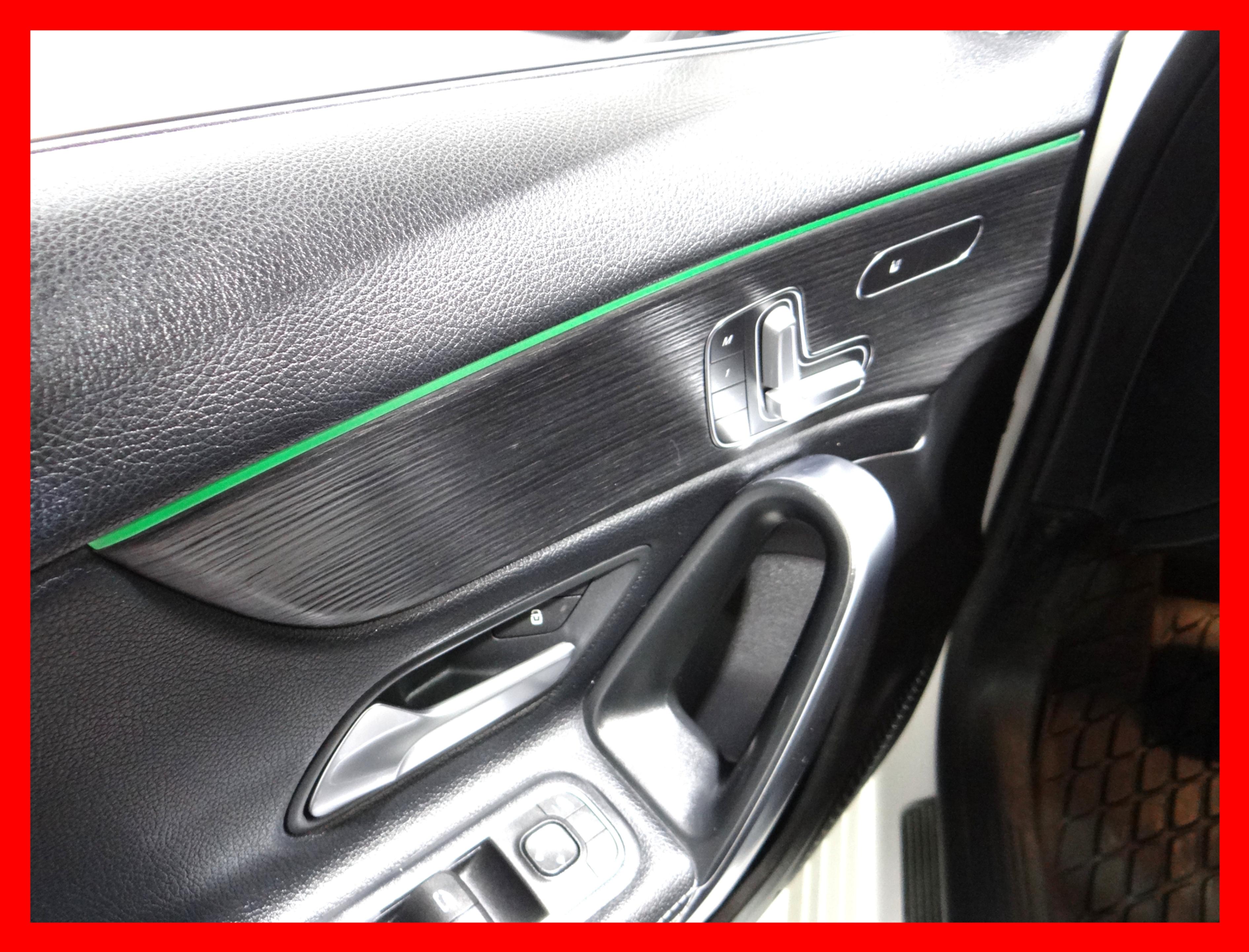 /carconnectiontoronto/2019-Mercedes-Benz-A-Class-7337167046402573.jpg